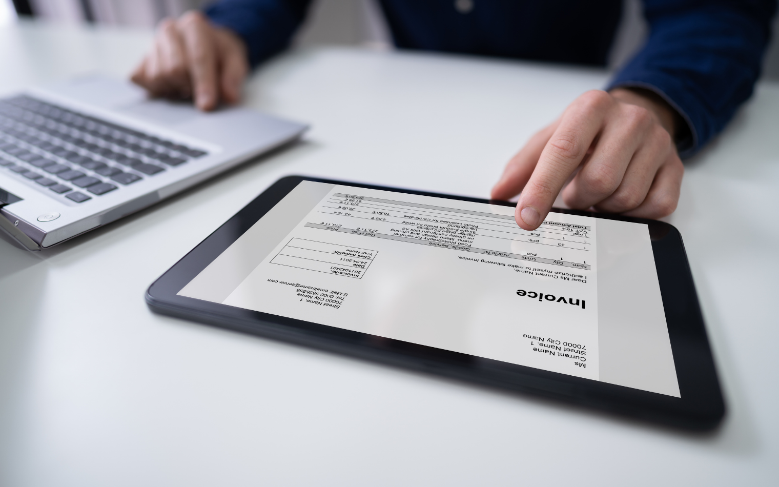 How to Successfully Implement E-Invoicing in Your Business: A Practical 8-Step Guide