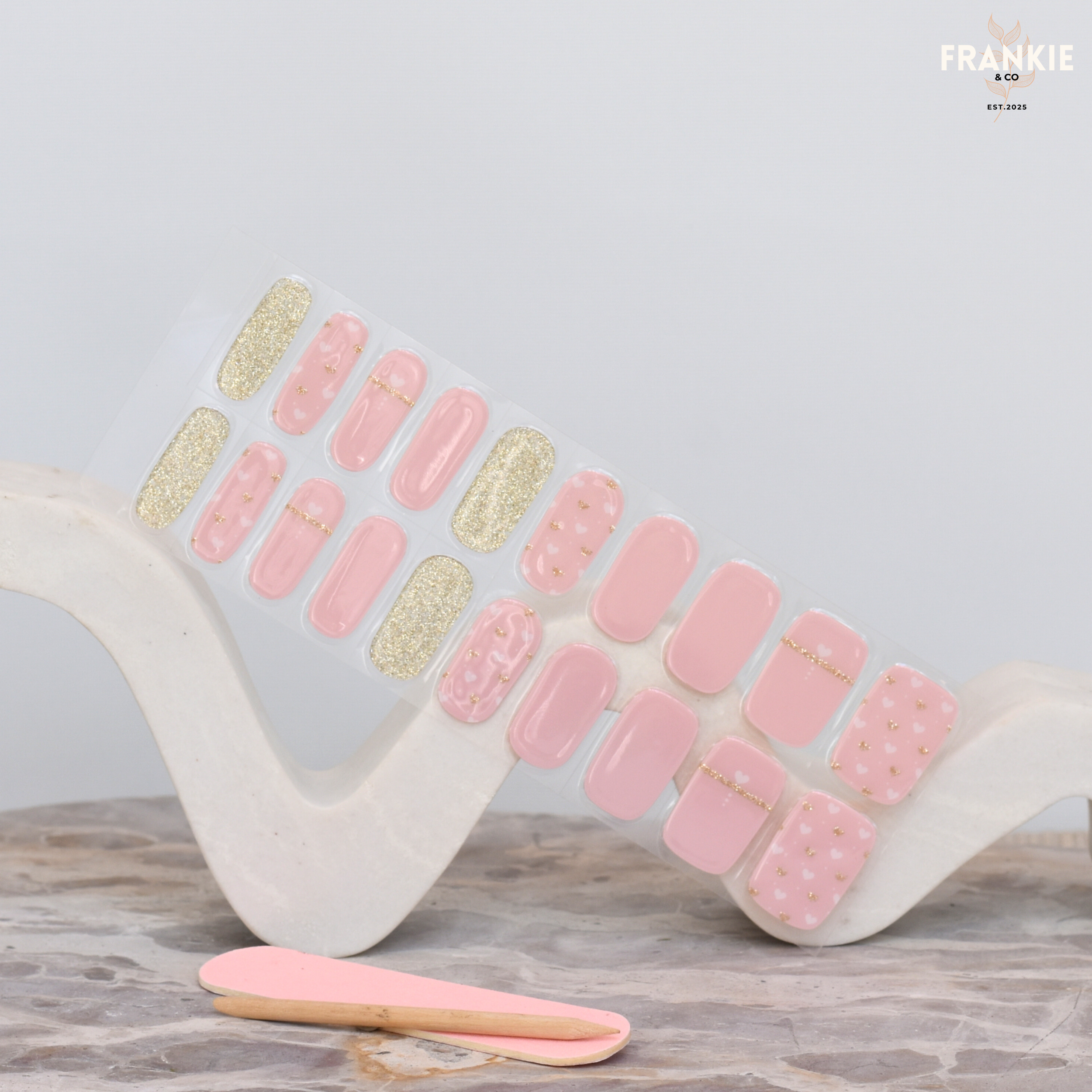 ADORE.png