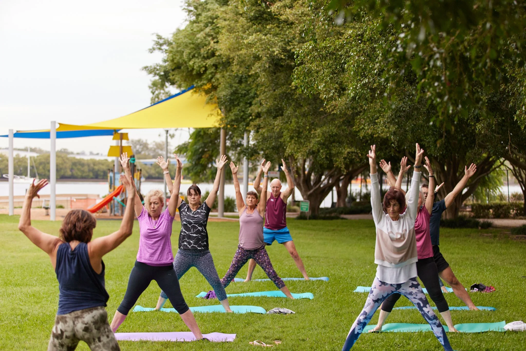 8 Tips to successfully introduce yoga at work