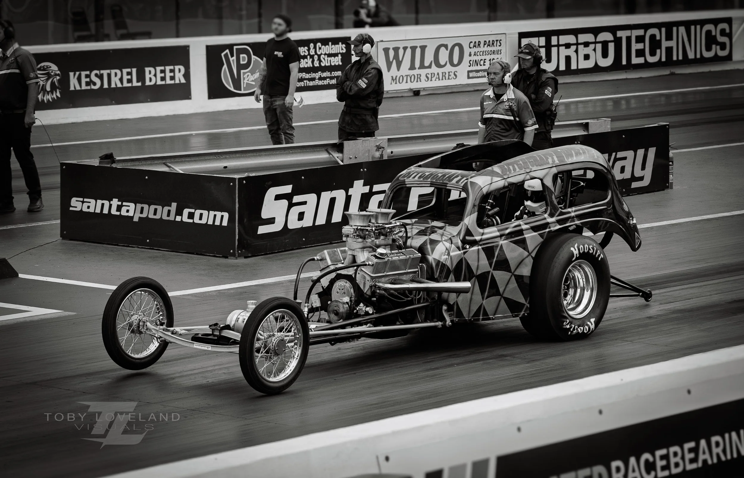 Santapod Black and white edits 2025 (5).jpg