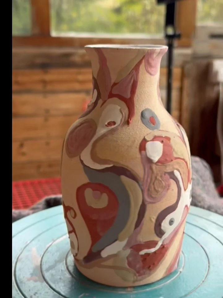 Pre and post glaze firing of this one! Tried to experiment with how my painting style might translate onto clay using unpredictable reactive glazes. I&rsquo;m excited to attempt again with more ambitious designs! 

#ceramic#pottery#greatpotterythrowd