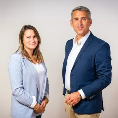 Portraits de David Gilbert et Elise Brethomé.
