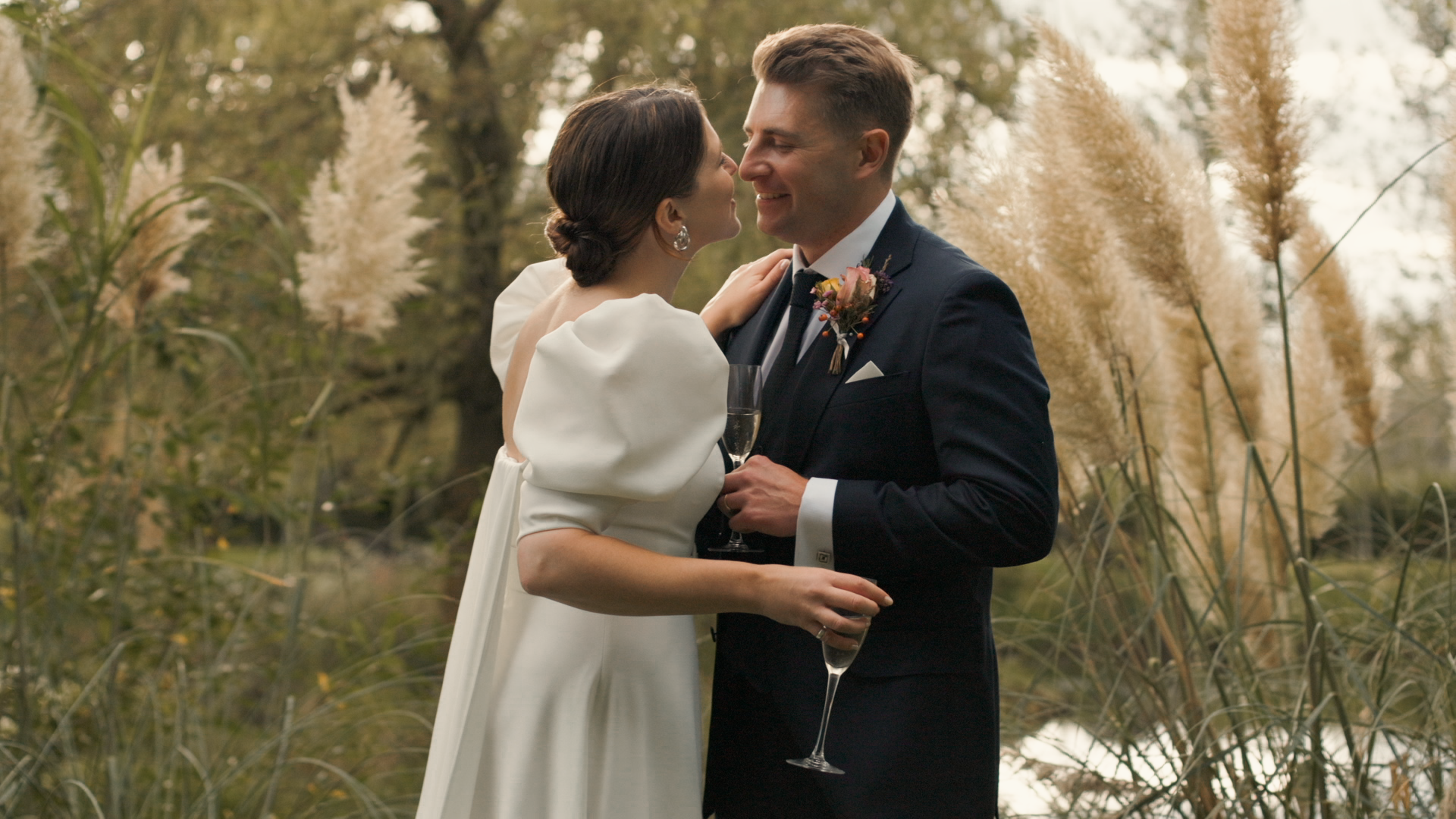 films-about-love-videographers-jersey-grass.png