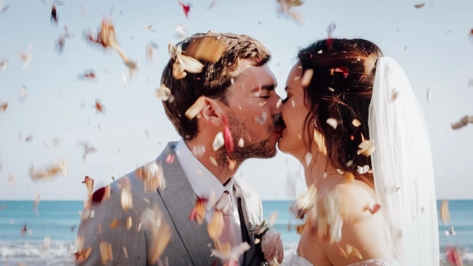 films-about-love-videographers-jersey-confetti2.jpg