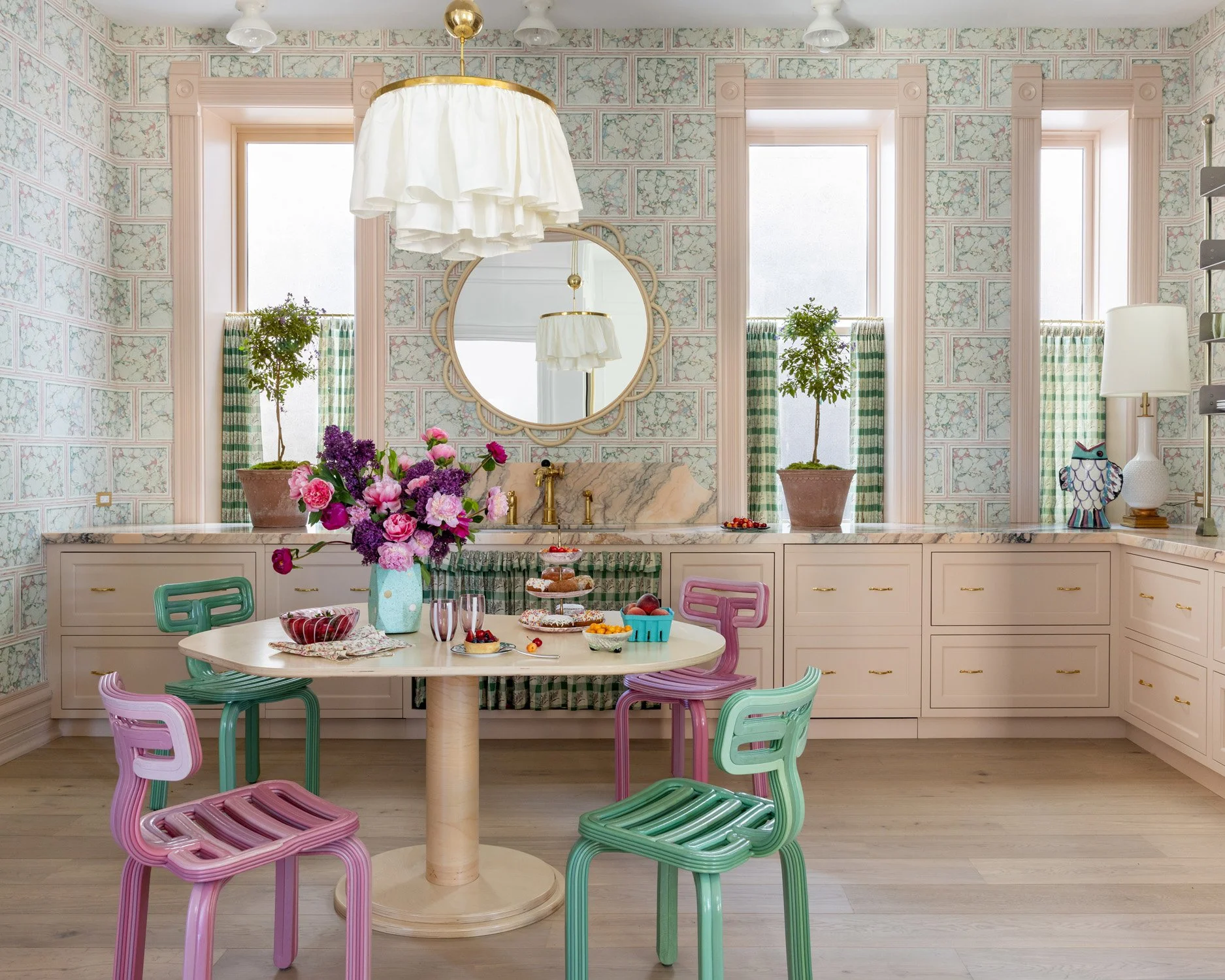Candy-Colored Rooms Are About to Be Summer's Most DELICIOUS Trend