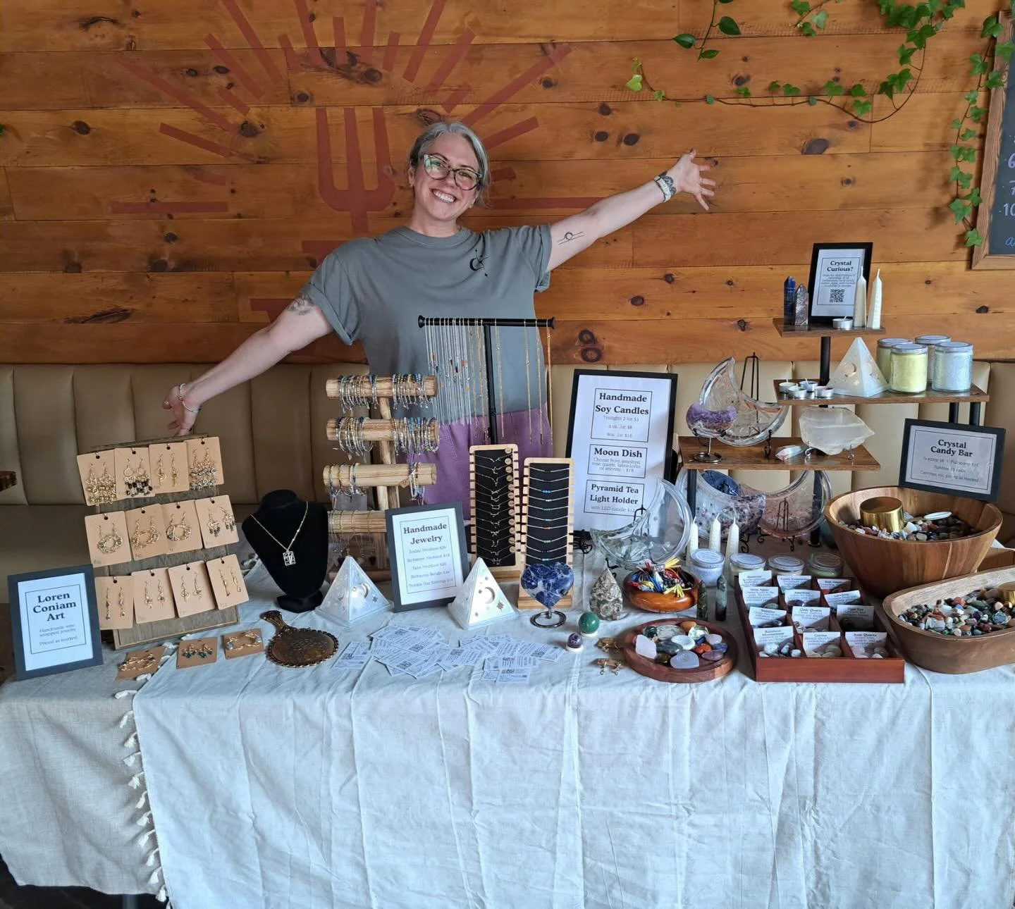 Happy Thanksgiving to my friends in the US! This year I am so thankful for each and every one of my customers, along with all of the people who have made this Cosmic journey possible. I&rsquo;m especially thankful for @northriveraudio and @absurdbird