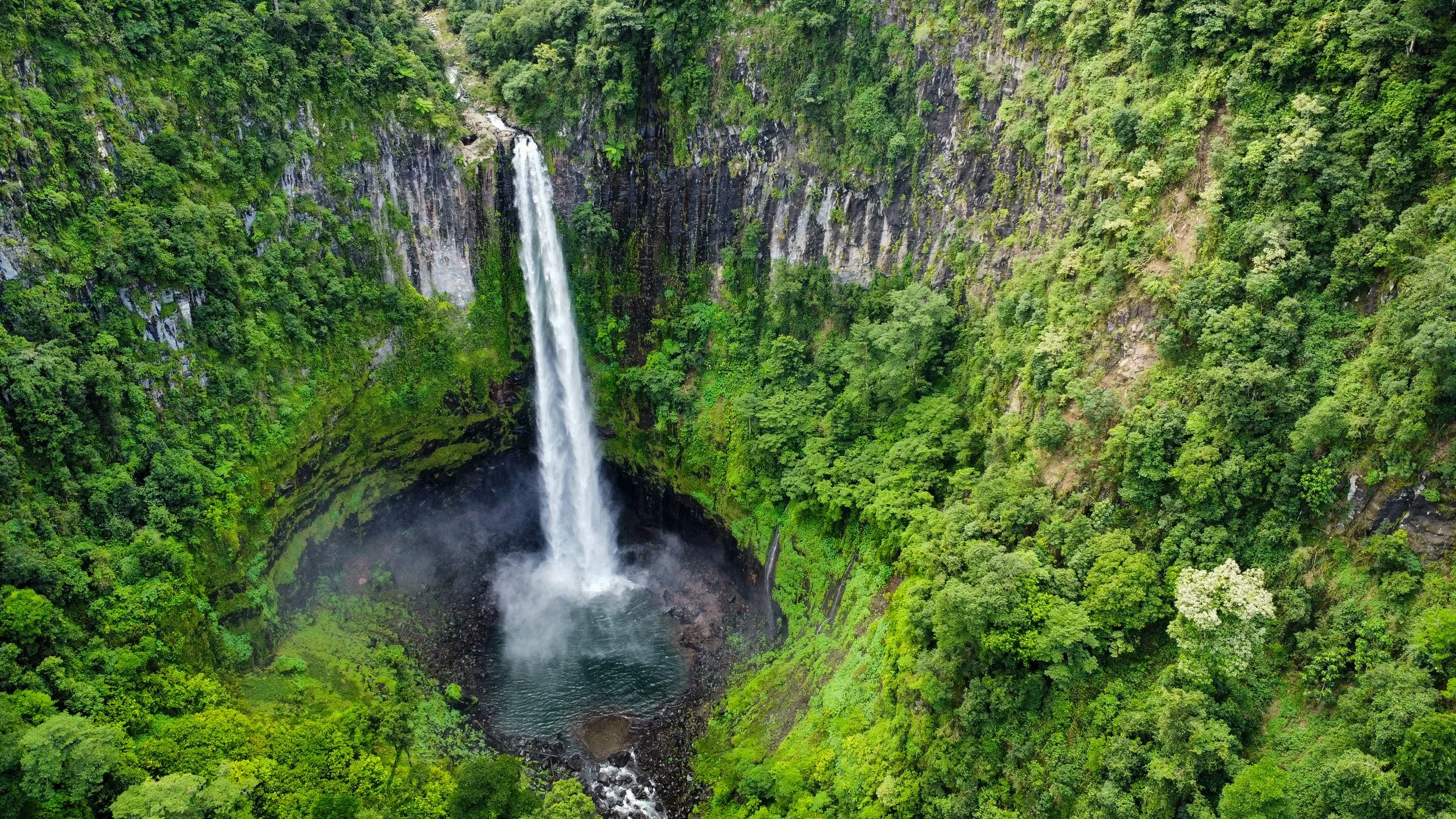 Big waterfall 