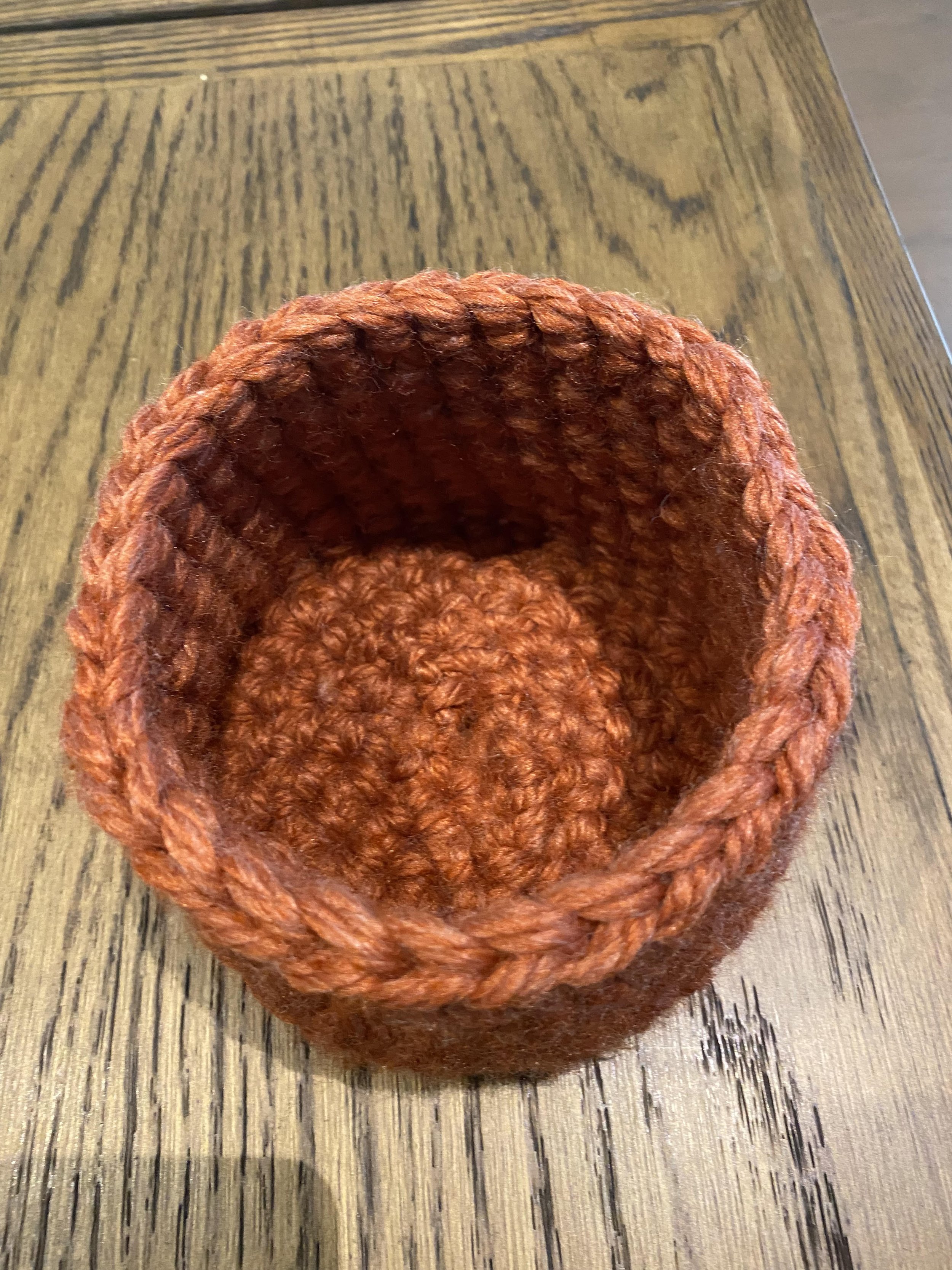 Basket, Cinnamon Swirl, Small inside.jpg