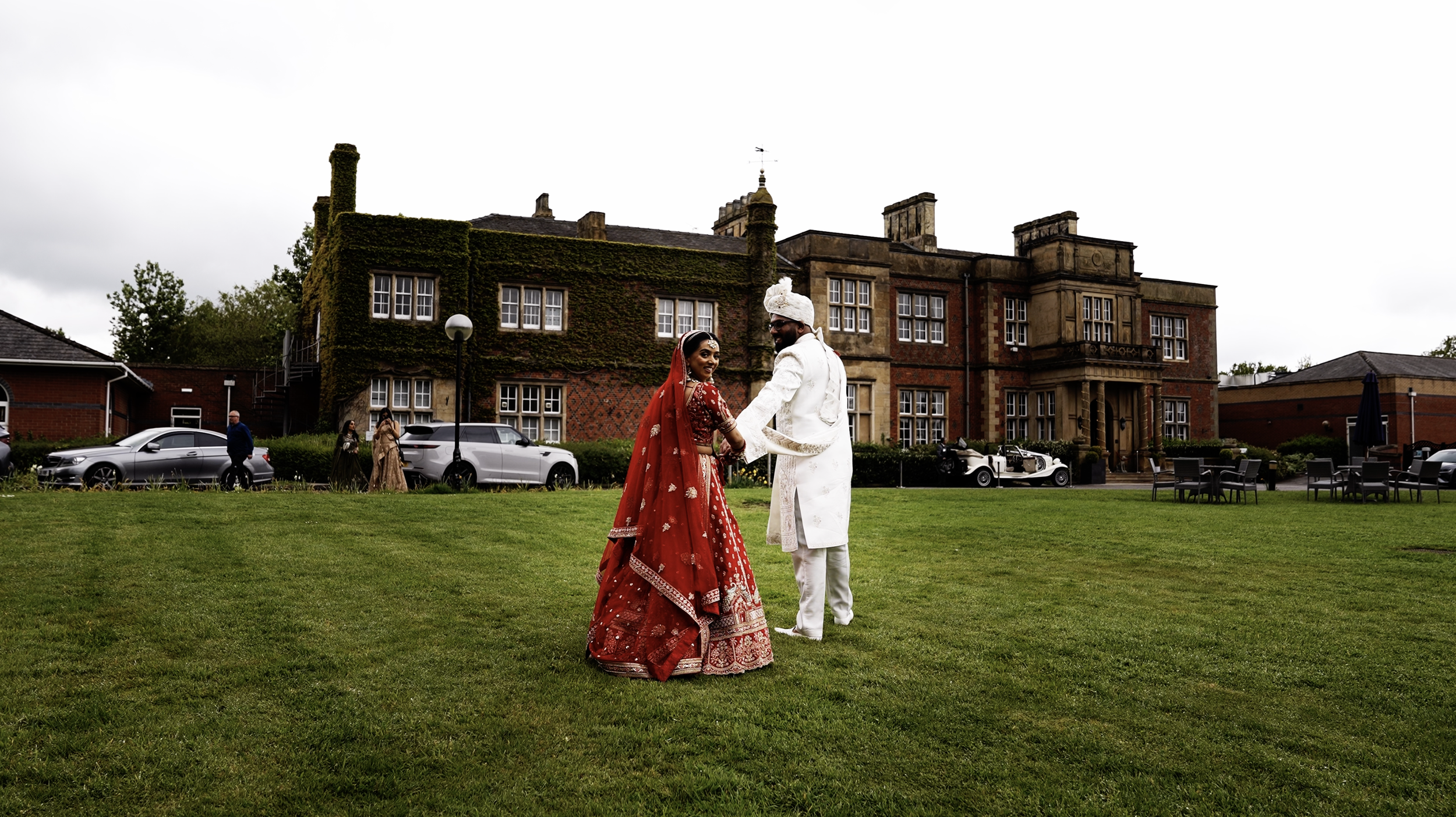 How to find the best wedding cinematographer/ filmmaker in Manchester