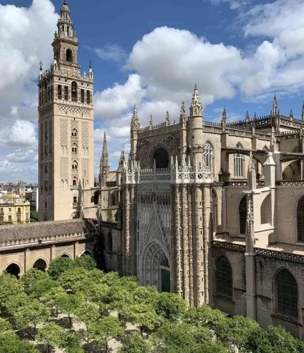KALAM_Espana_Sevilla_CatedraldeSevilla_12-1-rskqegaw41nk0obstbo7sv3w6t17mn987rwswogly0.webp