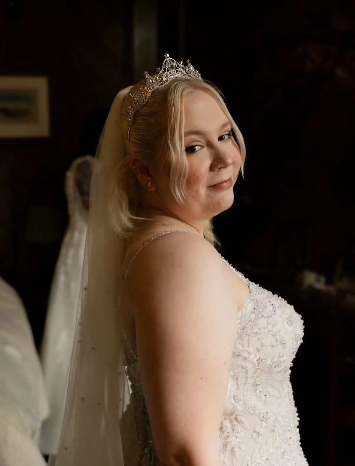 sparkle-beaded-wedding-dress-with-veil.JPG