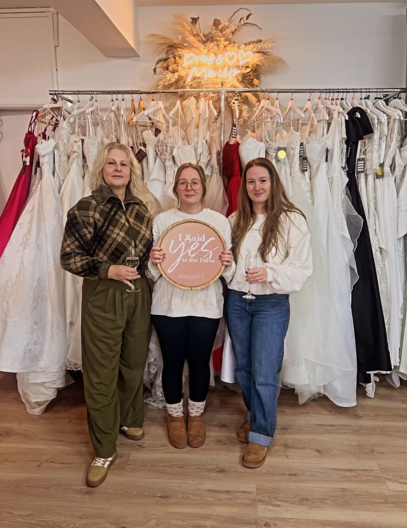 👰🤍 Elisha said YES to the dress! 🤍👰

What a special and exciting moment! That smile when you find THE dress and just know it&rsquo;s the one! 

So happy for you, Elisha! Here&rsquo;s to love, happiness, beautiful memories, and feeling absolutely 