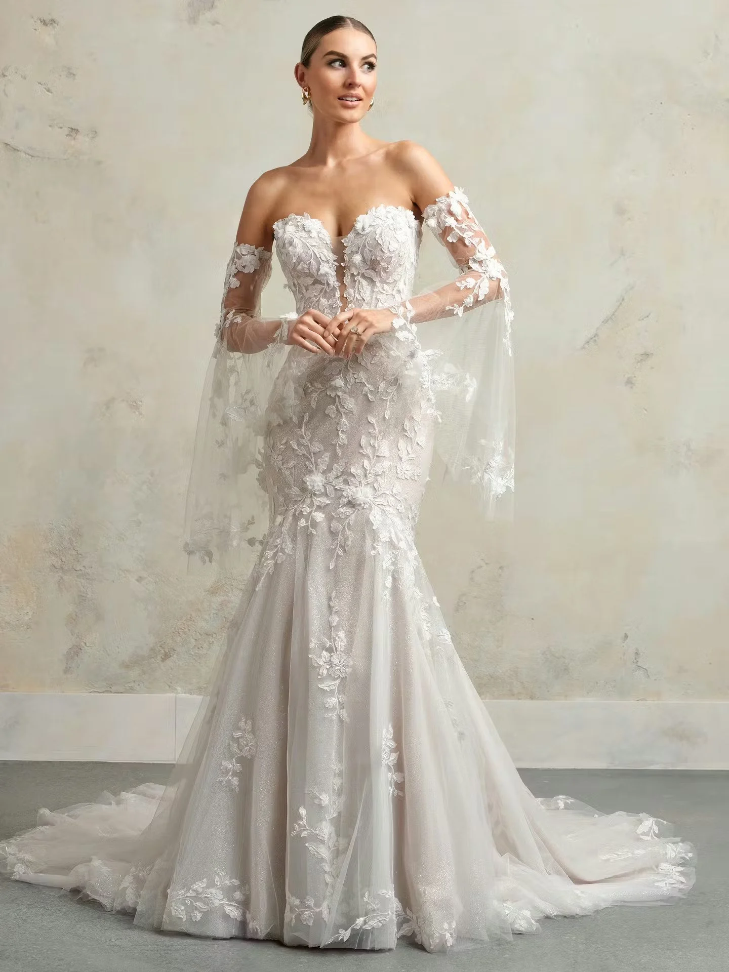 Sottero-and-Midgley-Faith-Fit-and-Flare-24SC823A01-Alt50-ND.jpg