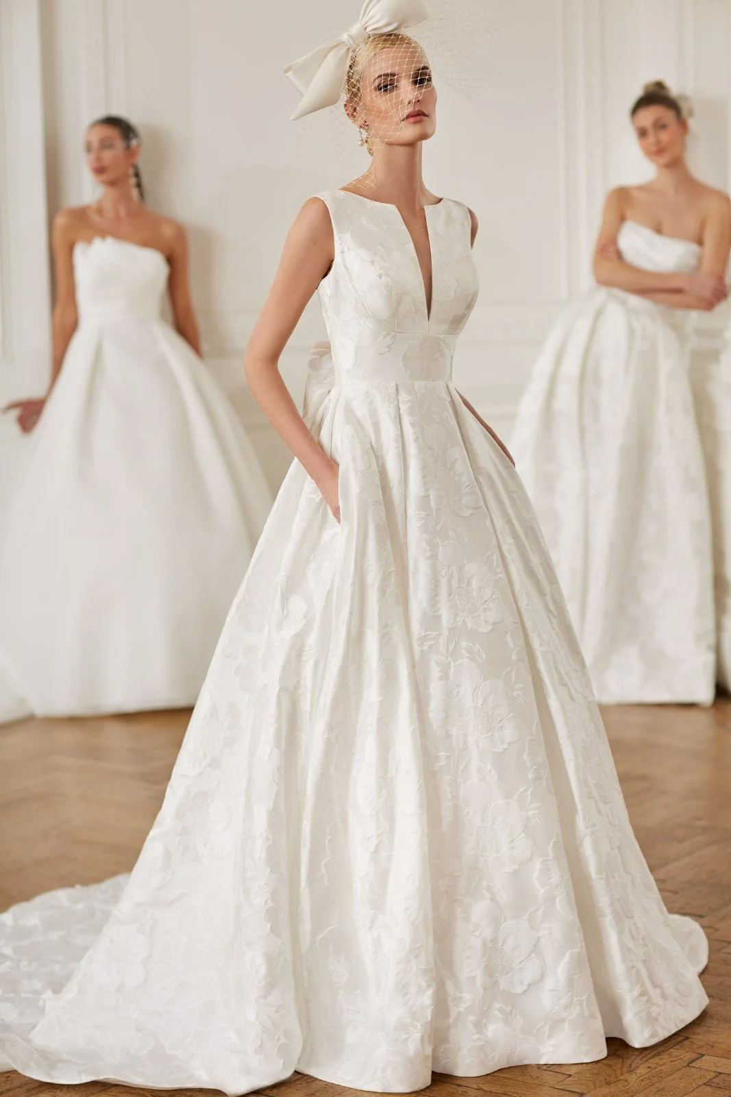 web_ELARA_11910A-1-PIC-1.jpg