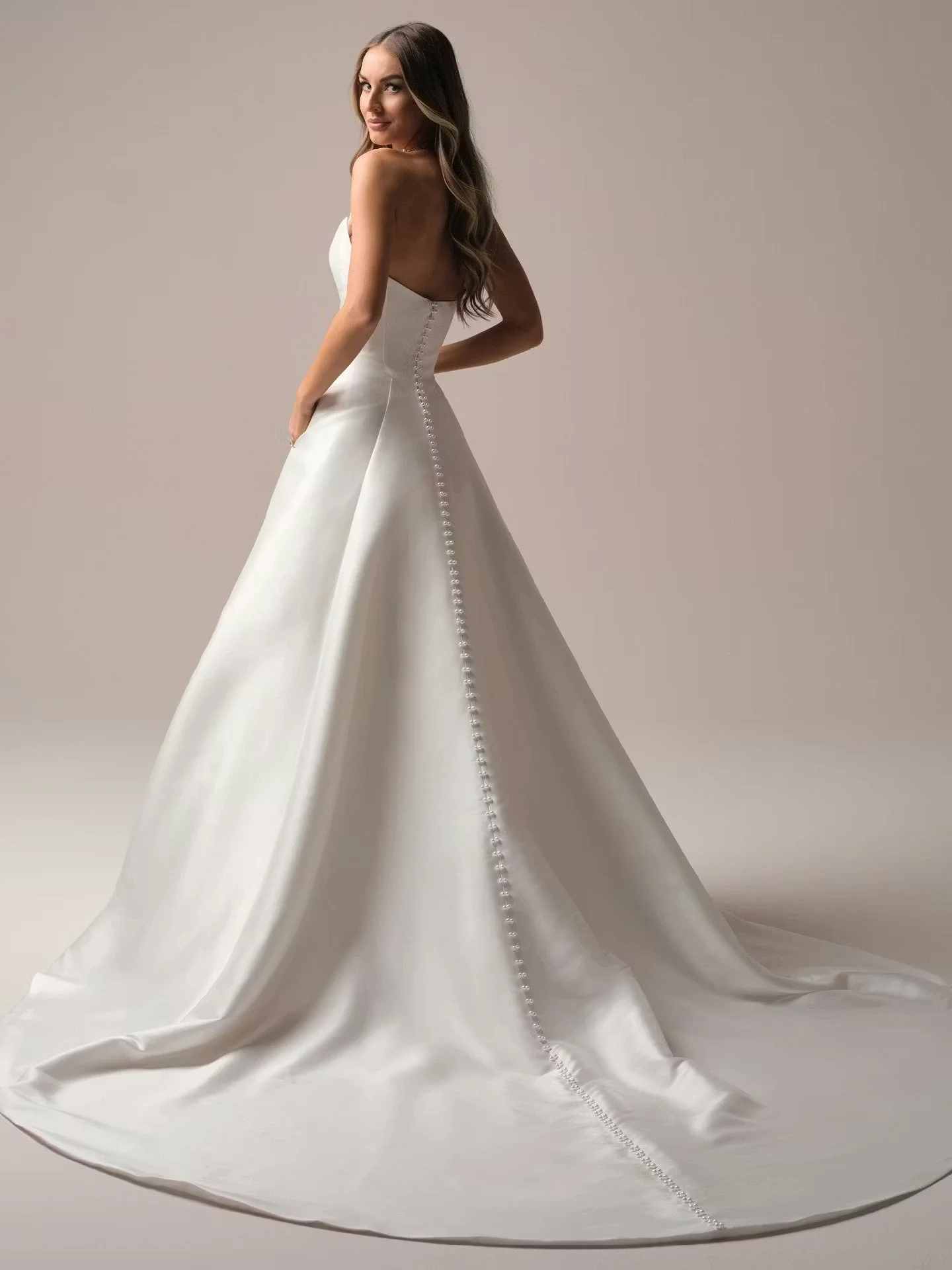 Sottero-and-Midgley-Braxton-A-line-Wedding-Dress-25SW867A01-Alt53-IV002.jpg