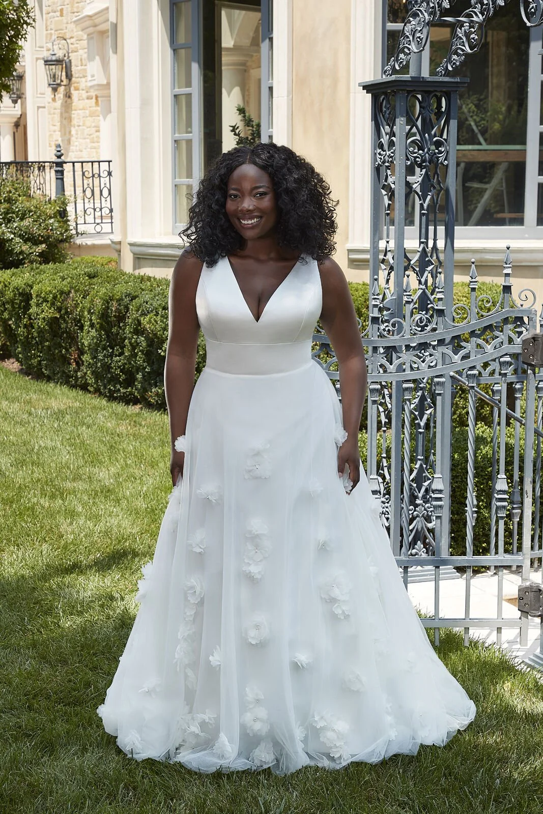 Mori Lee Bridal Gown- 3411B - Size 18