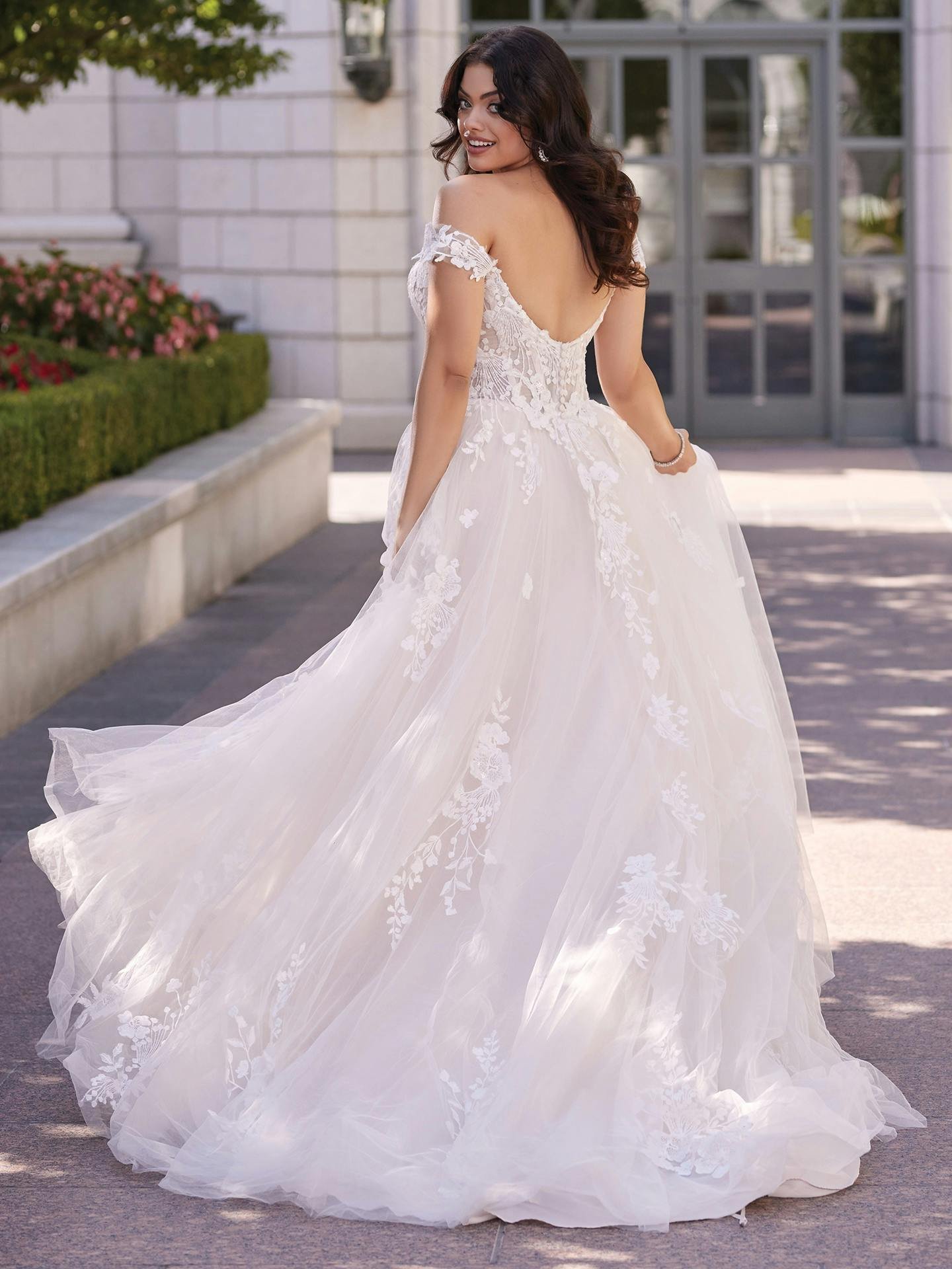 Maggie-Sottero-Harlem-Ball-Gown-Wedding-Dress-22MT513-Alt5.jpg