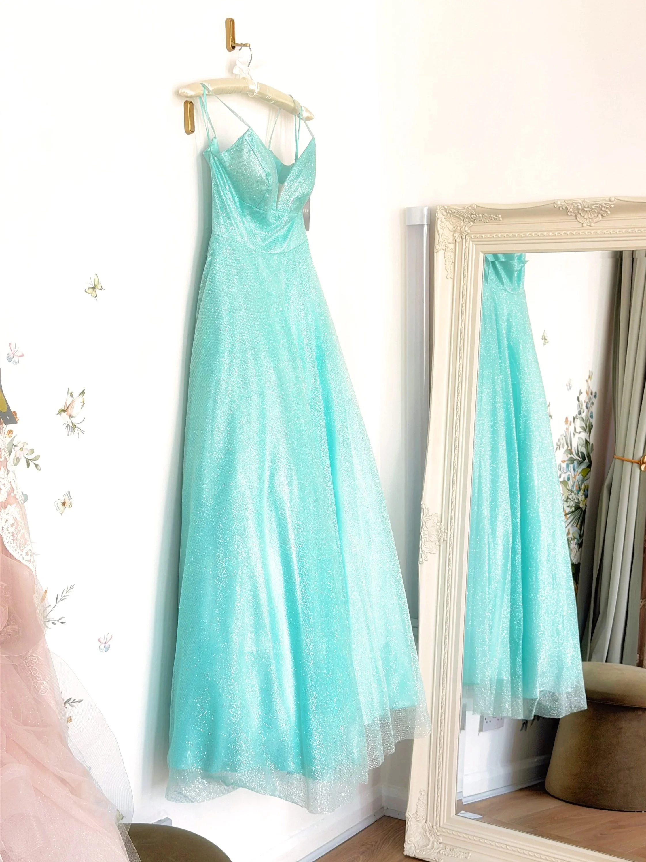 prom-dresses-lincolnshire-dress-me-up-boutique