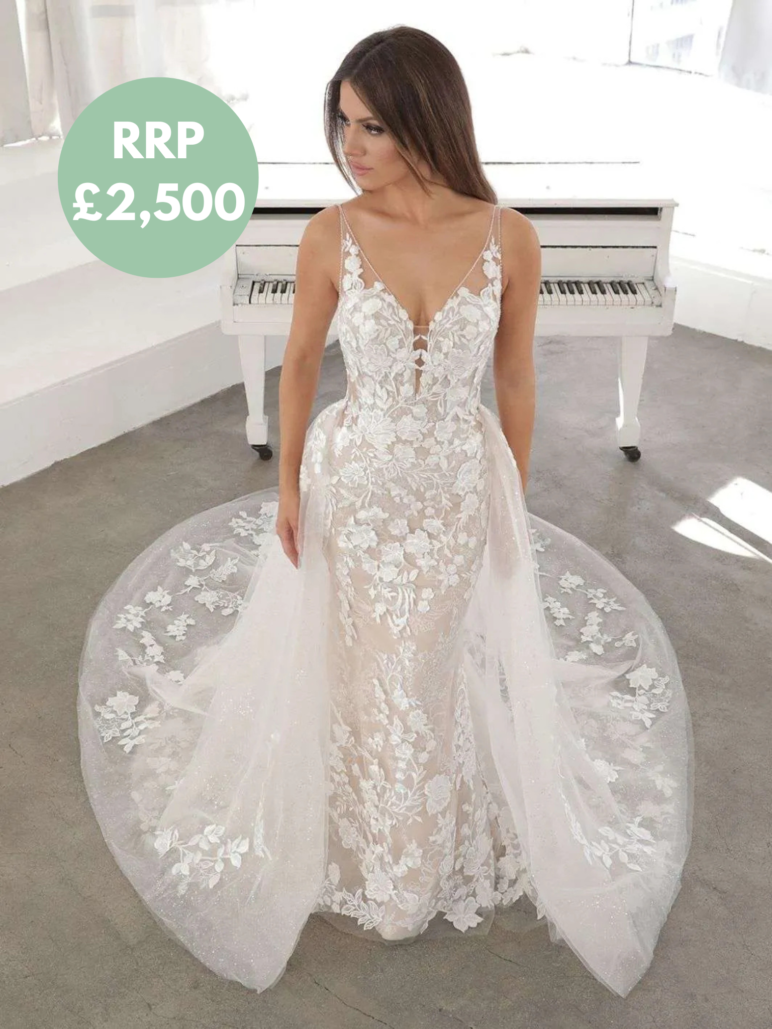 Blue By Enzoani Bridal Gown - Nefertiti - Size 14