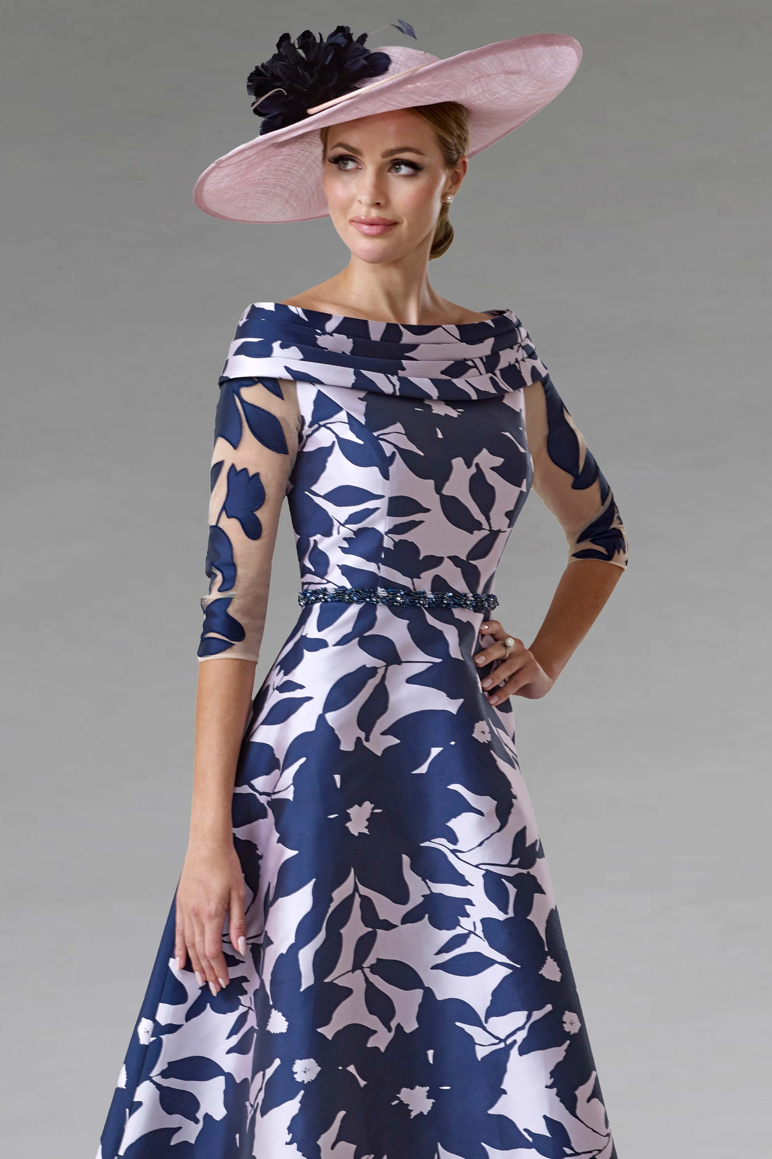 mother-of-the-bride-floral-outfit