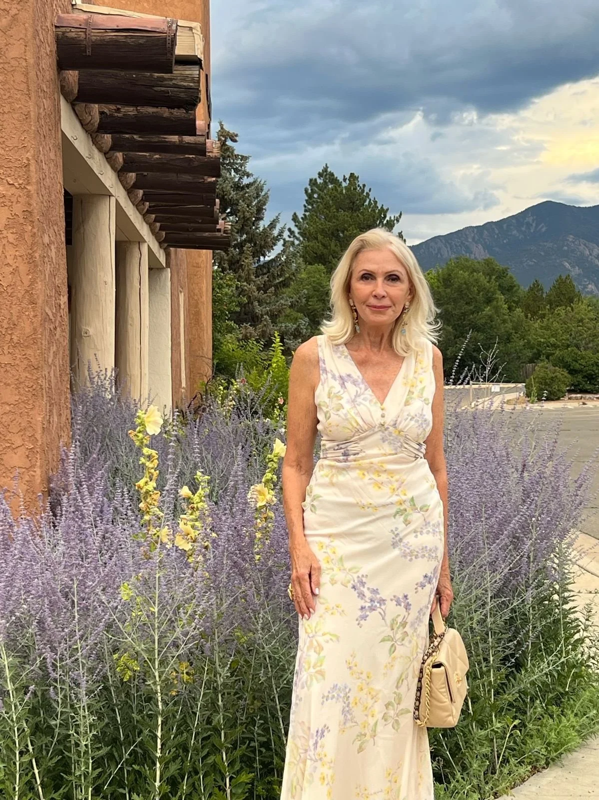 wedding attire 27.jpg