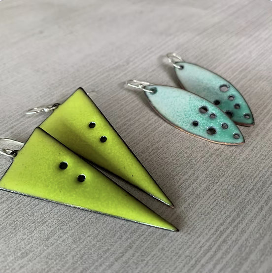 www.littleijewelry.com