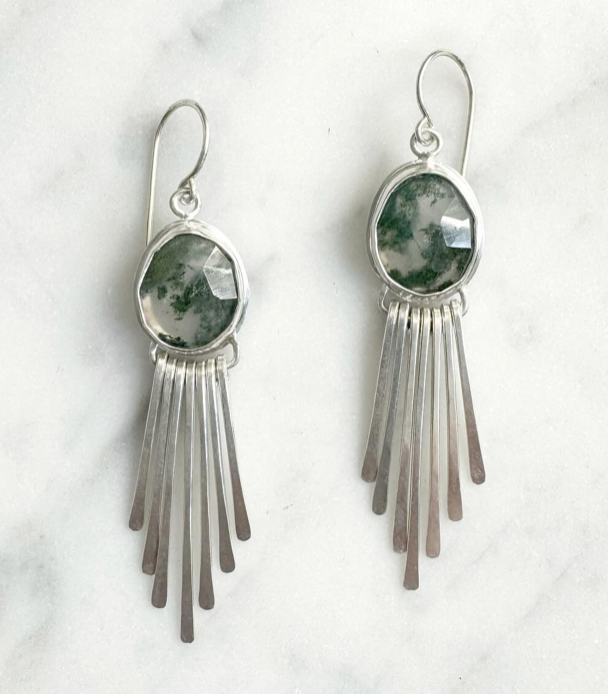   https://www.instagram.com/dianaoconnordesigns  