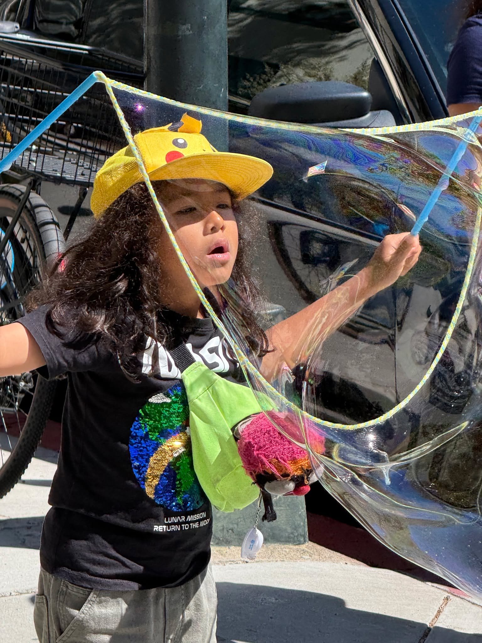 Rockridge Rock-N-Stroll is happening until 4pm today with kids' activities, pop-ups, 50+ artists, 20+ bands, sales, tastings, and more! 

Take BART to the Rockridge Stations and you're in the center of the action. Explore 1 full mile of Oakland's Col