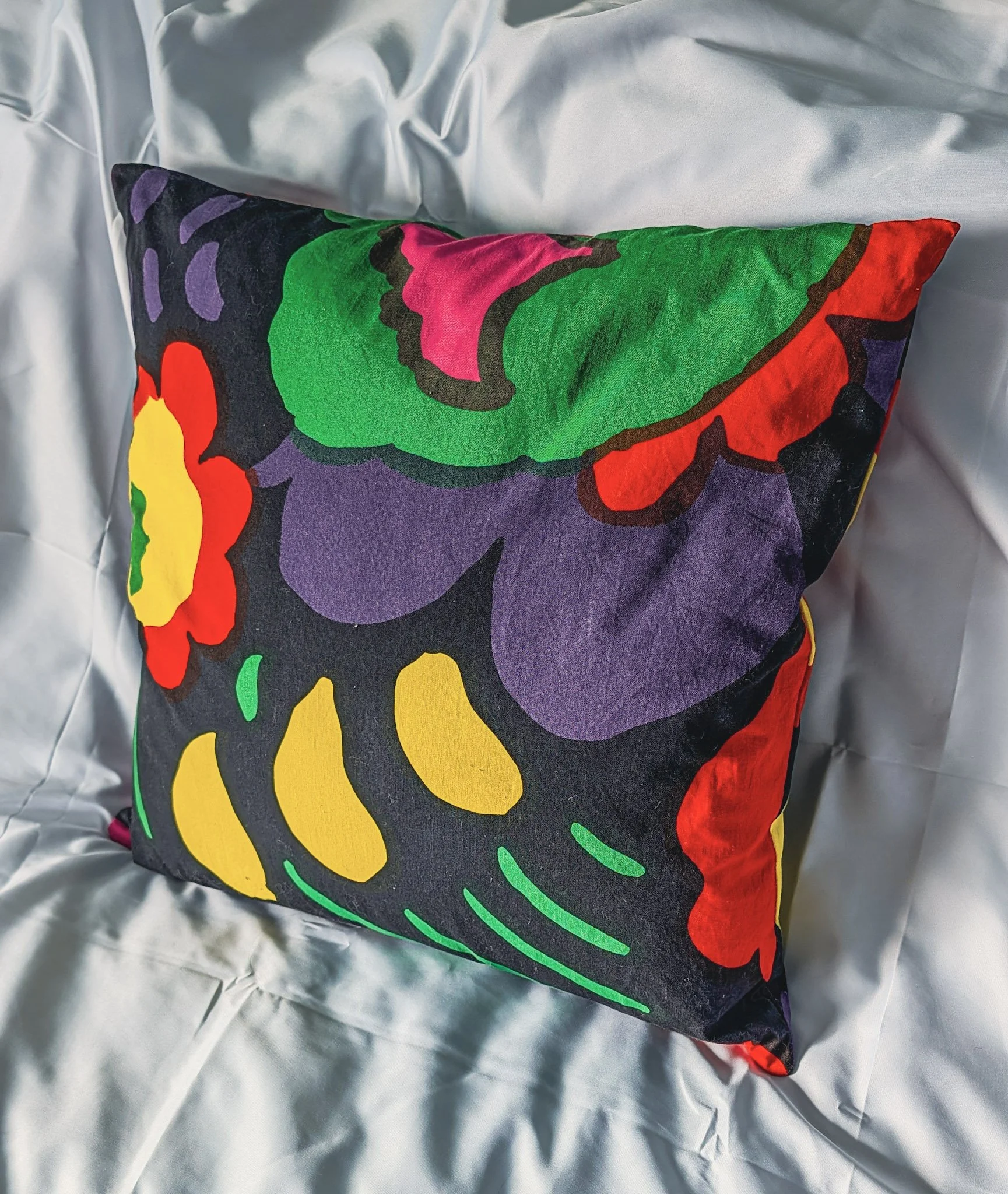 dayglo pillow 2.jpg