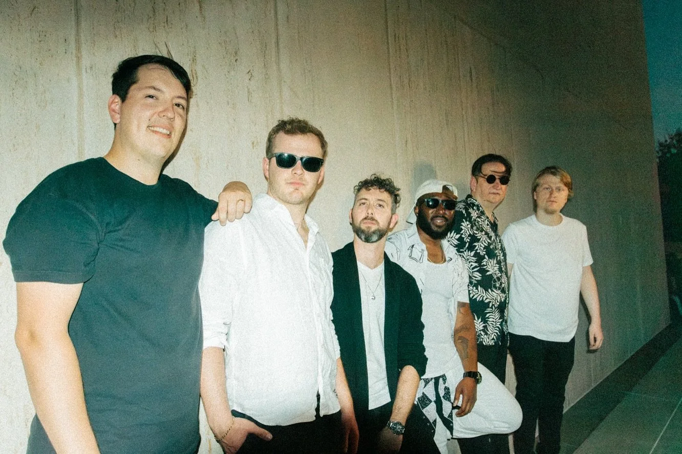 New looks. New tunes. Same soul.🔥We teamed up with the funk-fueled @thecapitoljam to bring their fresh new vibe to life ahead of their upcoming single release on 11.22 🎶
Top Down Creative is all about capturing the energy, style, and soul that mak