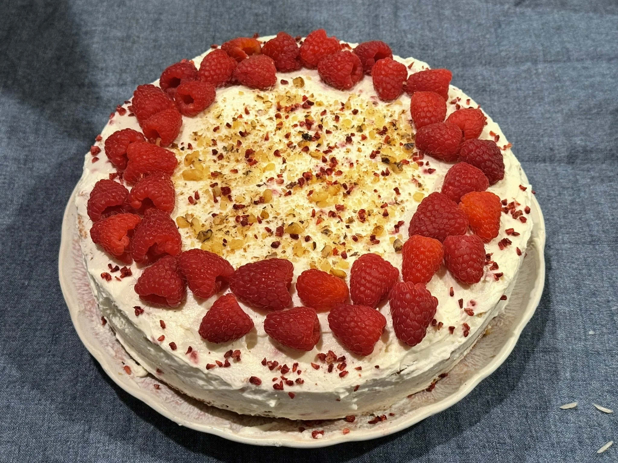 Raspberry cake