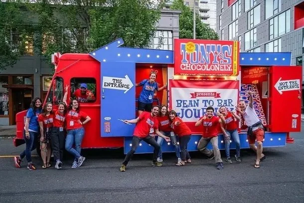 Tonys-Chocolonely_Chocotruck-2.jpeg