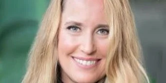 How to eliminate overwhelm without losing your success with Maureen Gibbons