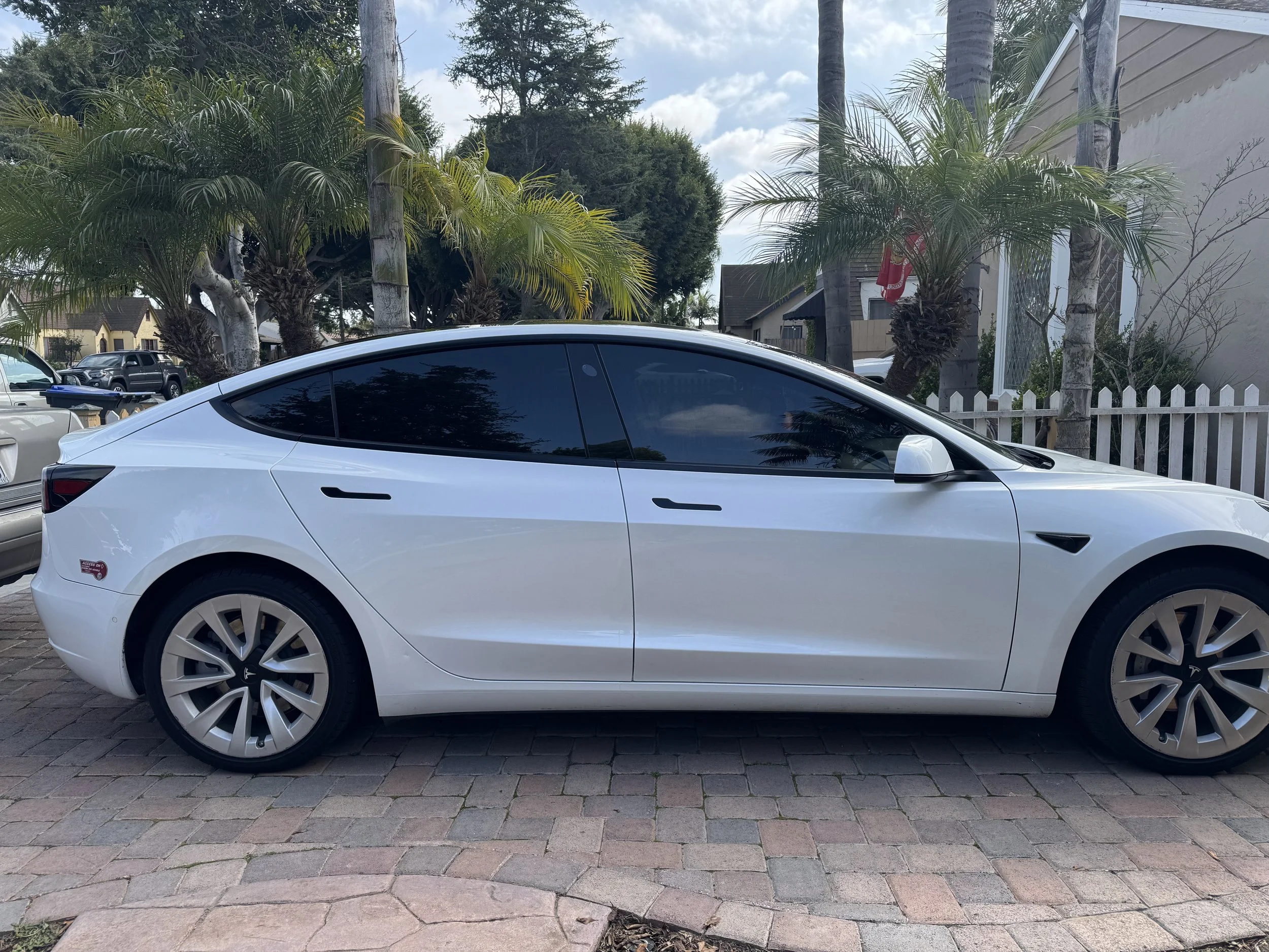 Ceramic Automotive Tint