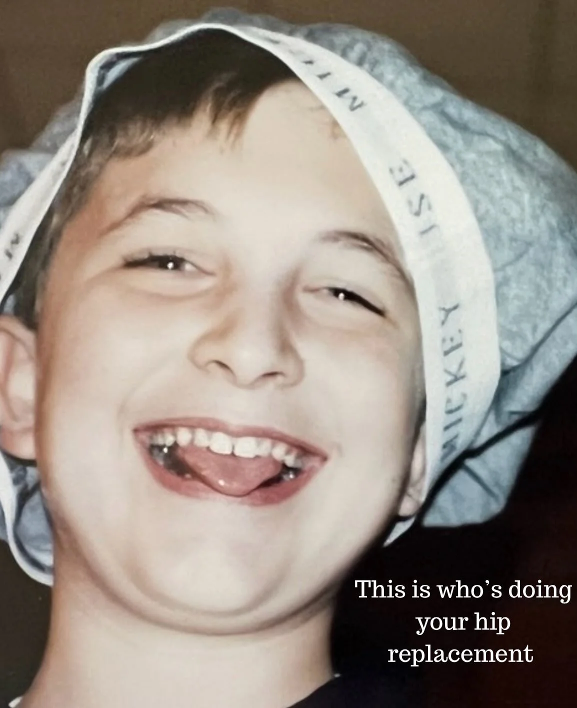 thanks mom for making sure I had boxes of childhood photos to chose from for this #trend 💪🏼