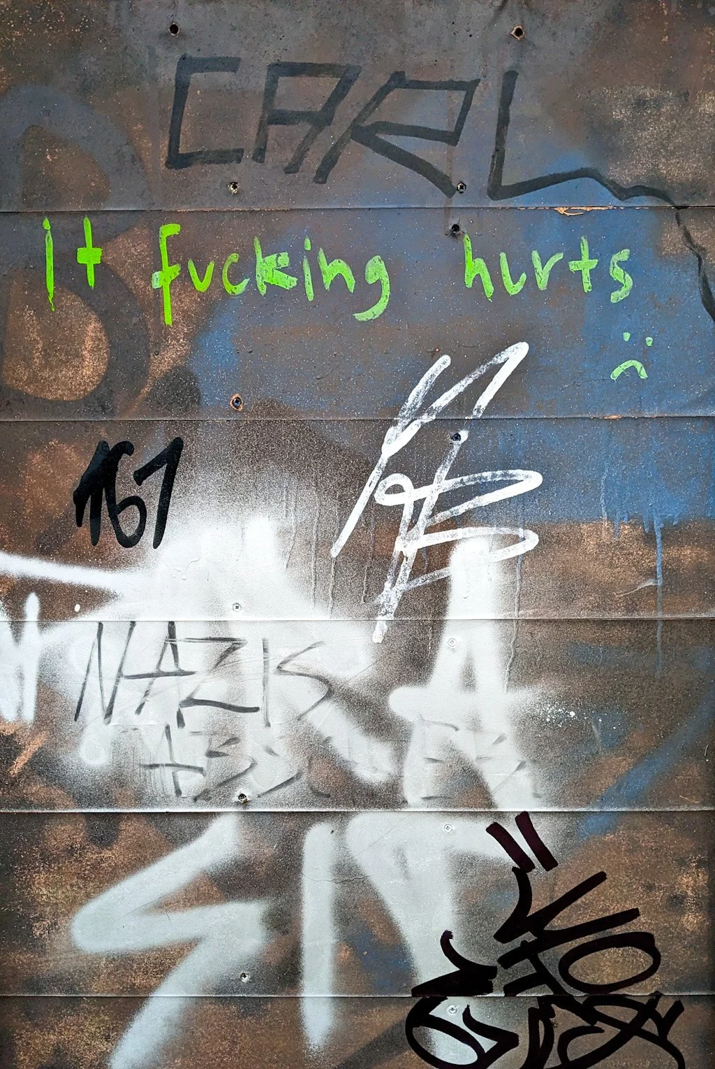 StreeTalk_Postkarte-AB-07-mano-krach.JPG