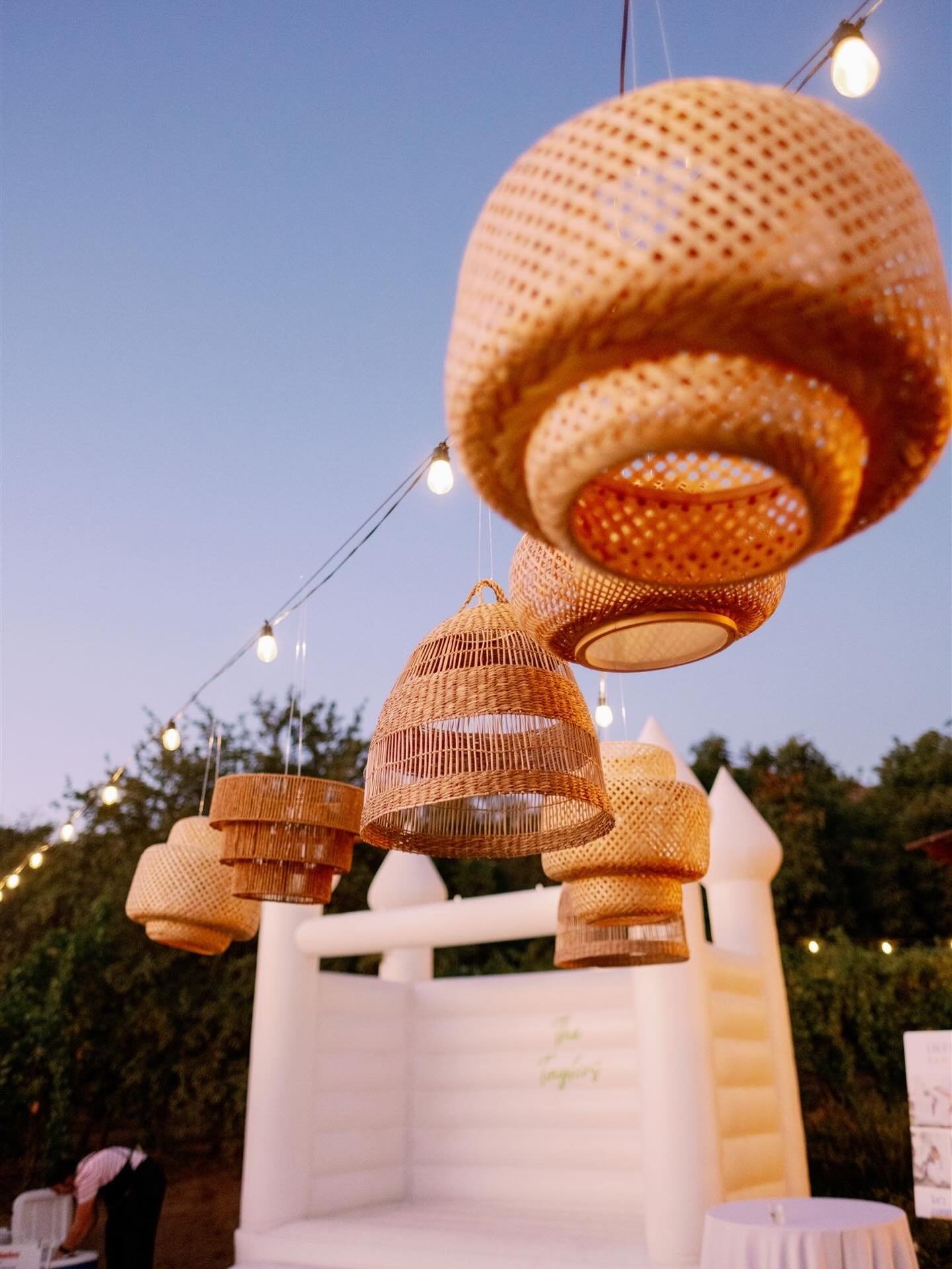 When your party deserves more than ordinary 🎈✨
Clean, modern bounce house rentals delivered and set up by InflateMB &mdash; right here in Myrtle Beach.
Perfect for birthdays, celebrations, and unforgettable moments.
📍 Myrtle Beach, SC
📩 DM us to b