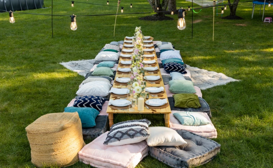 Picnic String Lights.png