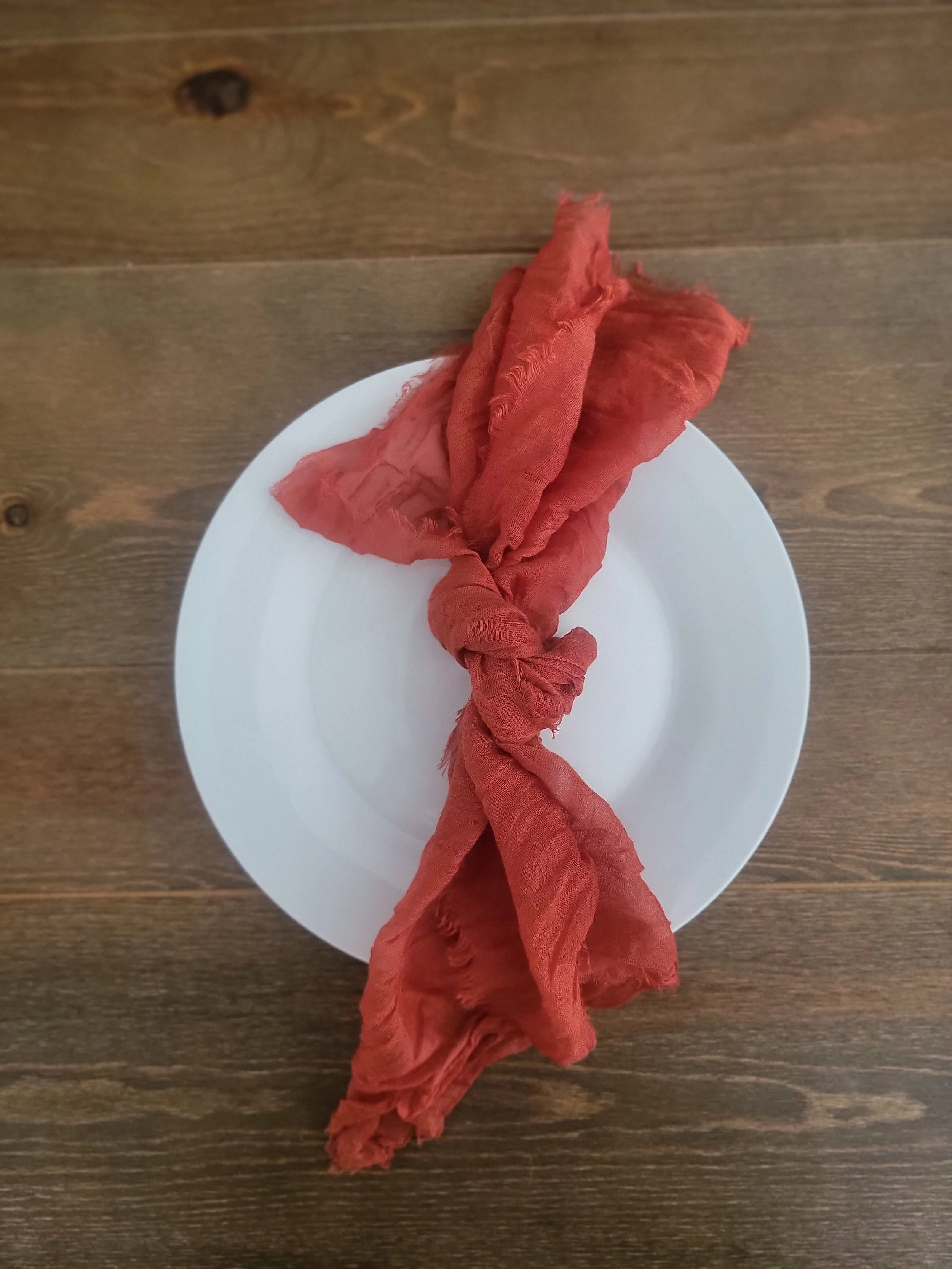 orange napkin.jpg