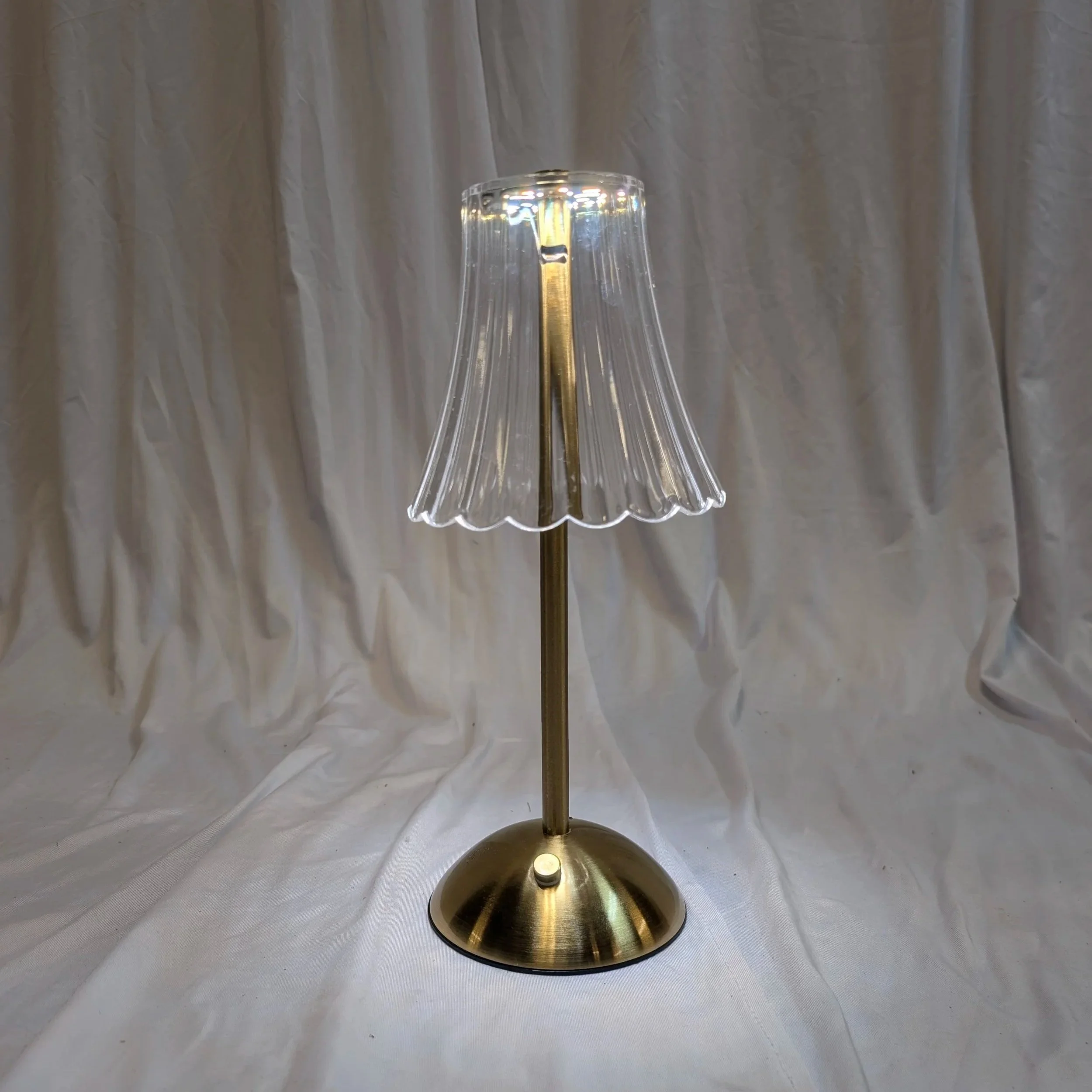 Tabletop+Lamp+1.jpg