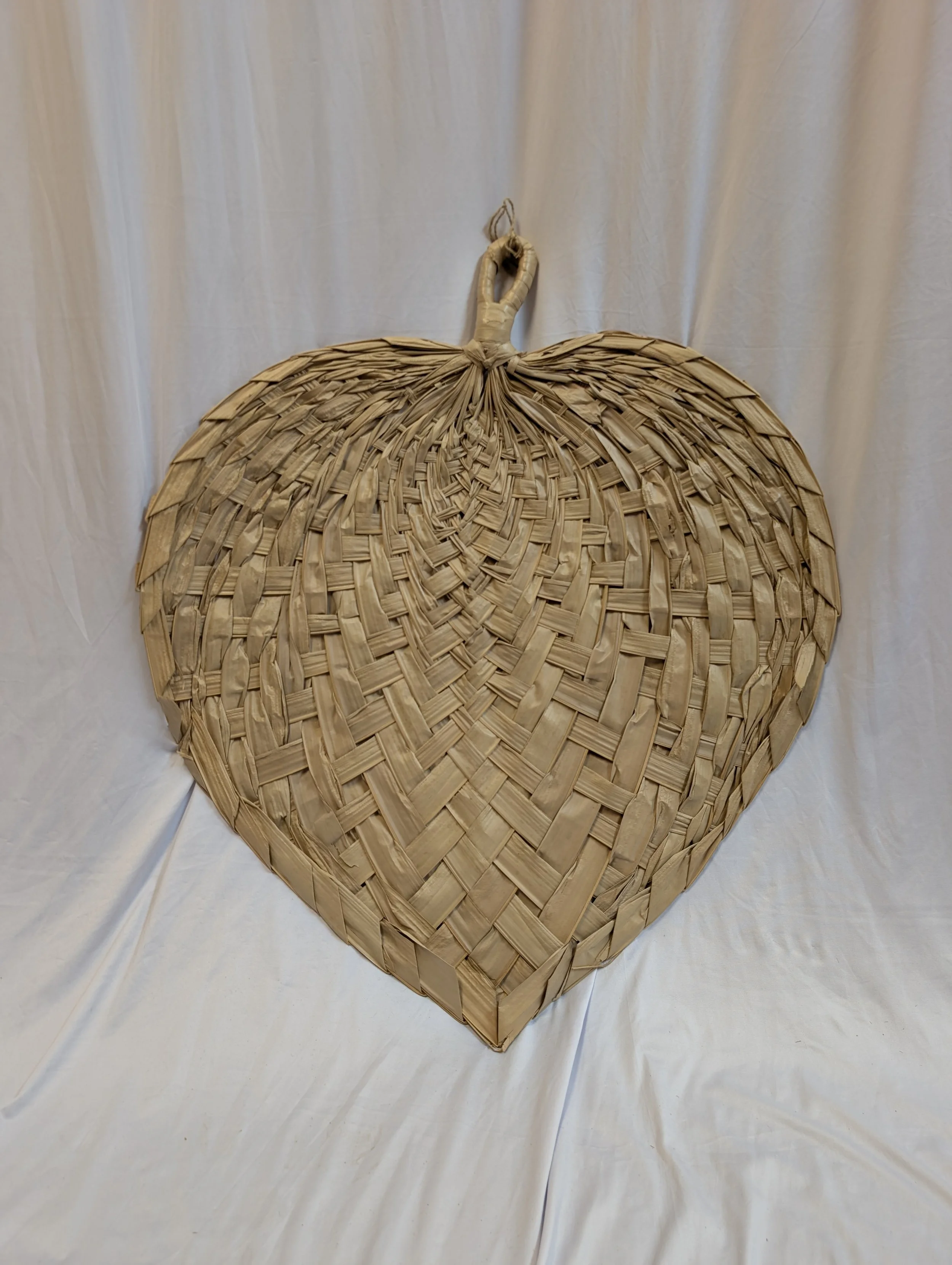 Wicker Fan Large.jpg