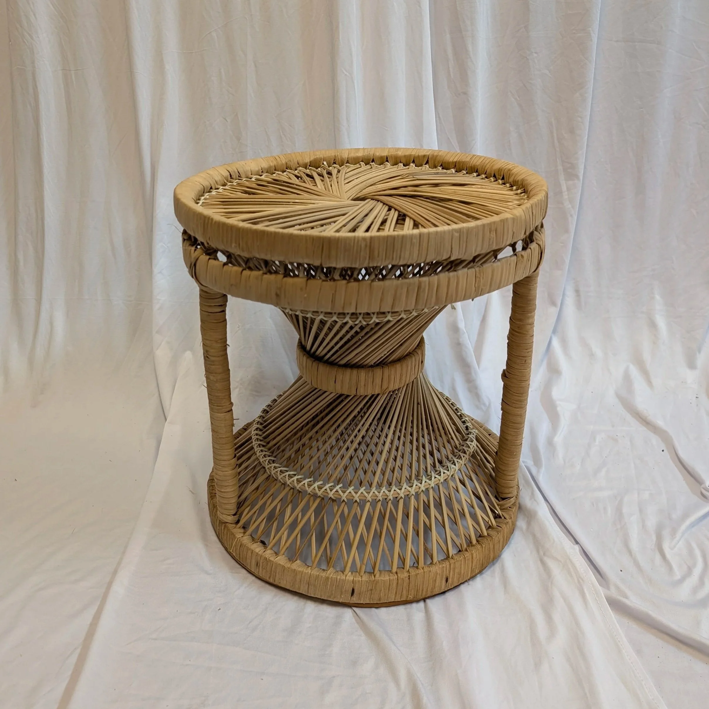 Rattan+Side+Table+1.jpg