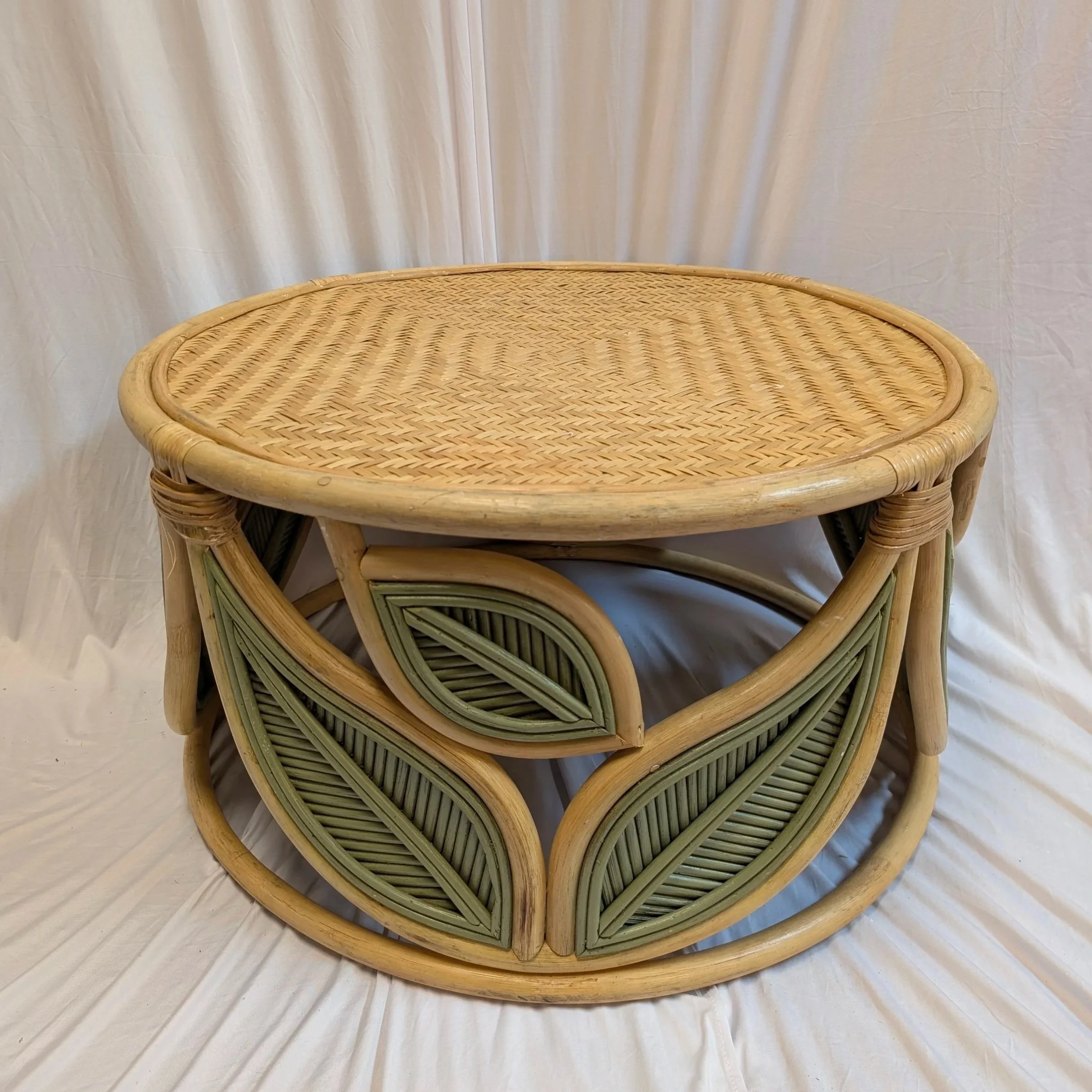 Green+Leaf+Coffee+Table.jpg