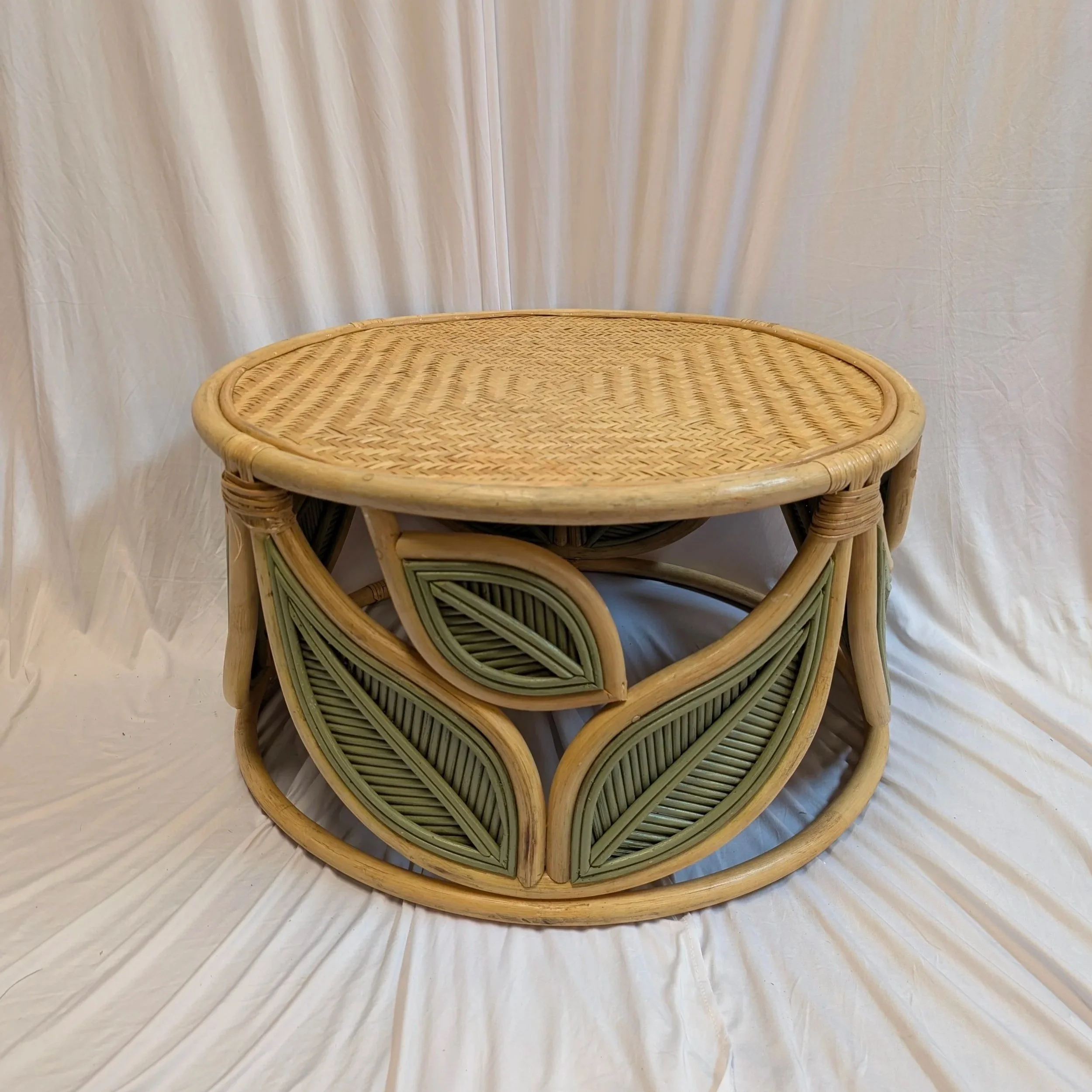Green+Leaf+Coffee+Table+1.jpg