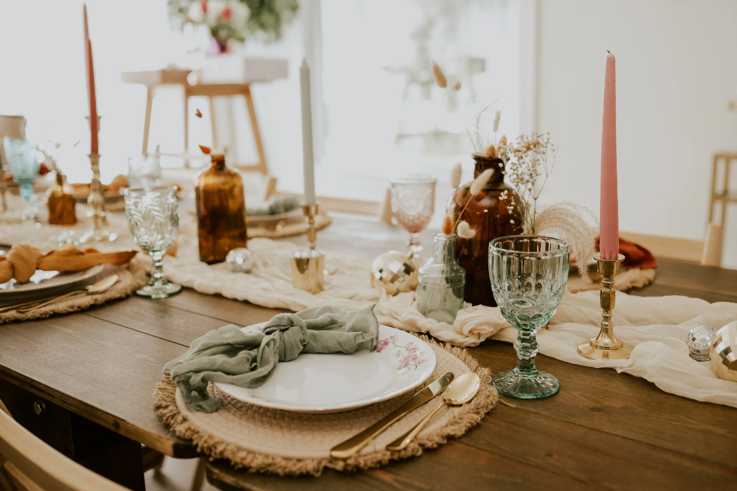 place setting jute charger napkin plate taper goblet flatware.jpg