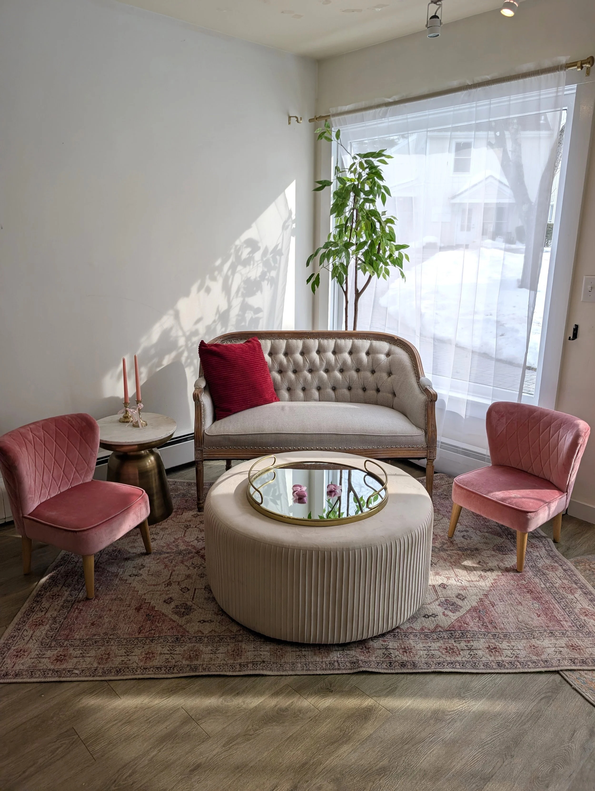 Lounge.jpg