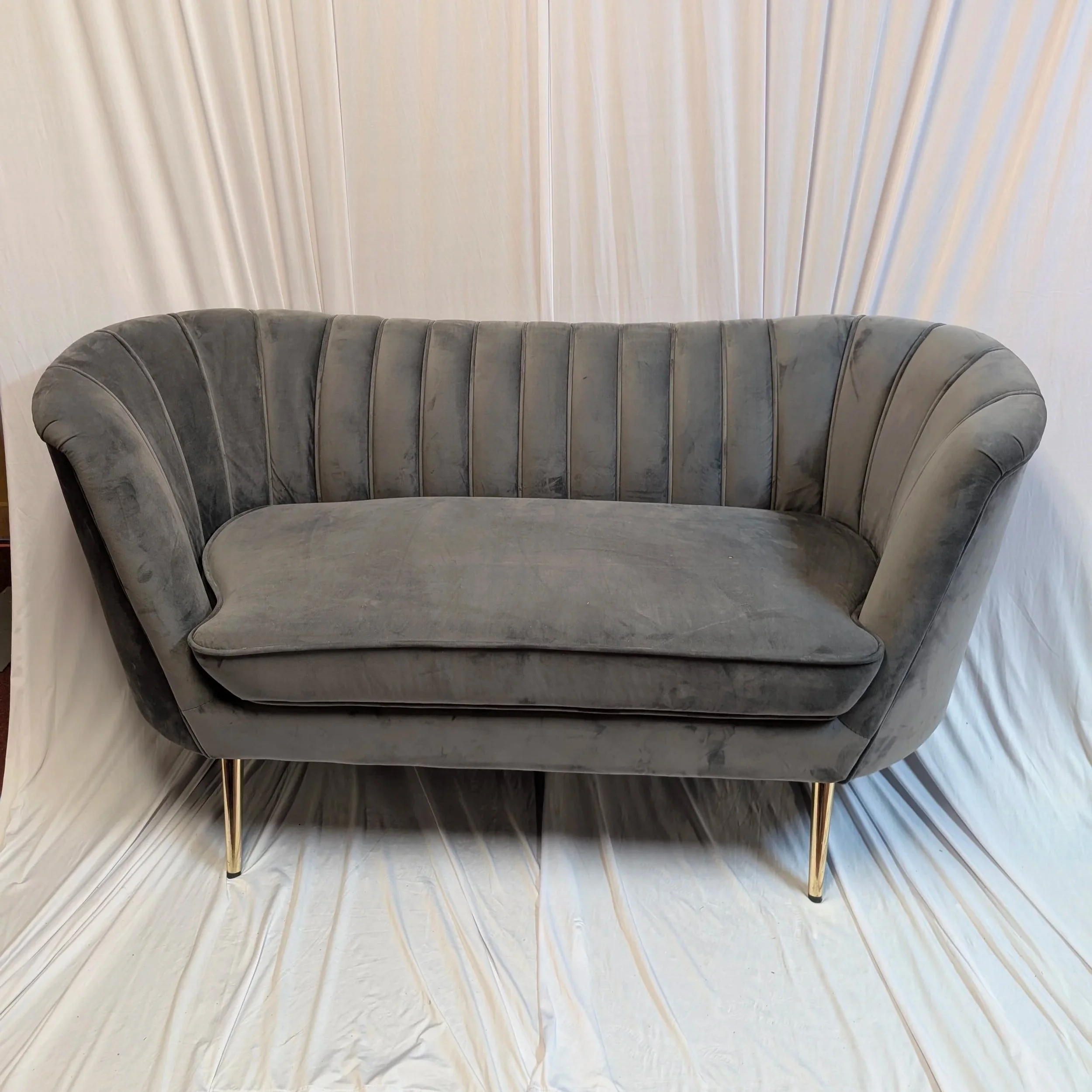Tabby+Loveseat+2.jpg