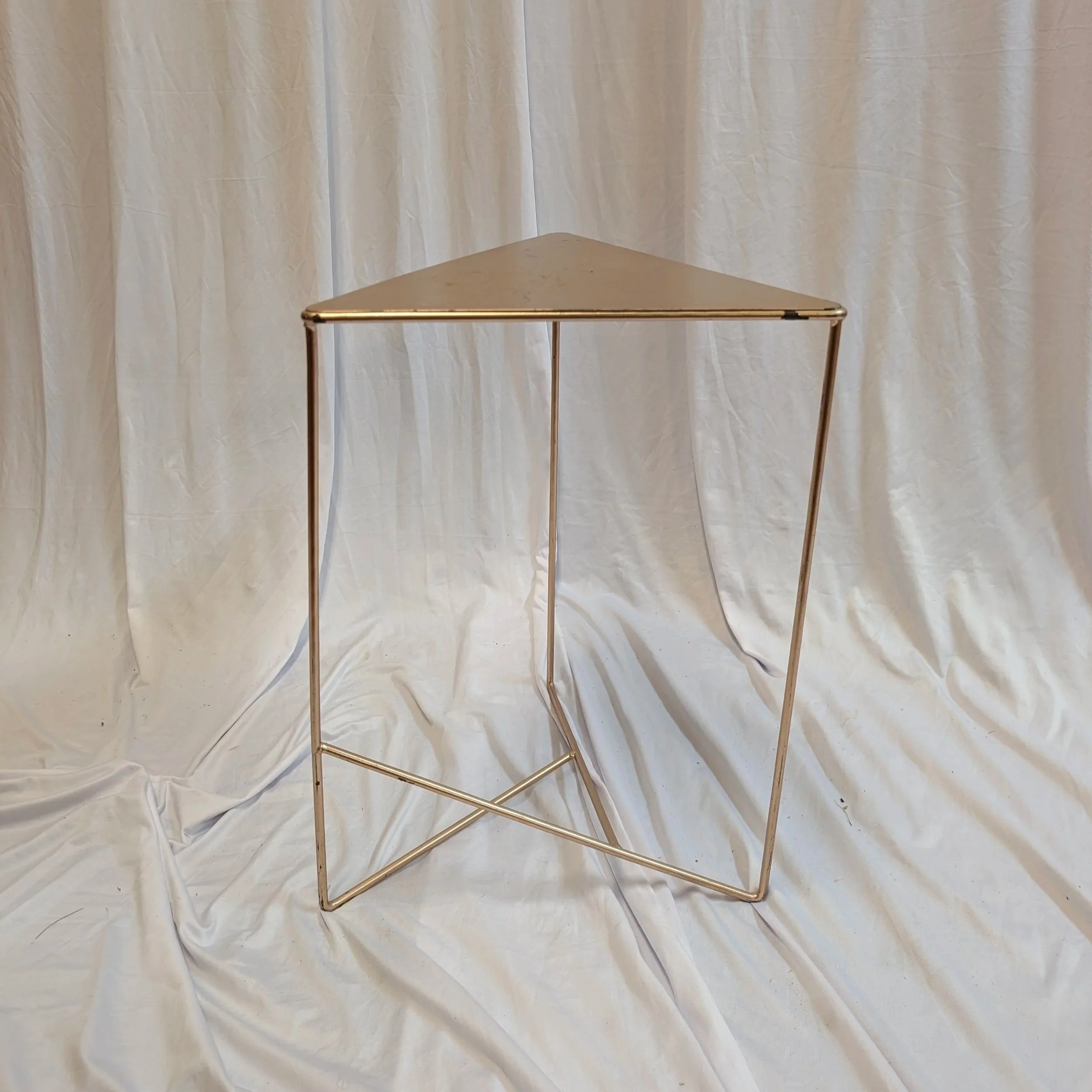Triangle+Side+Table.jpg