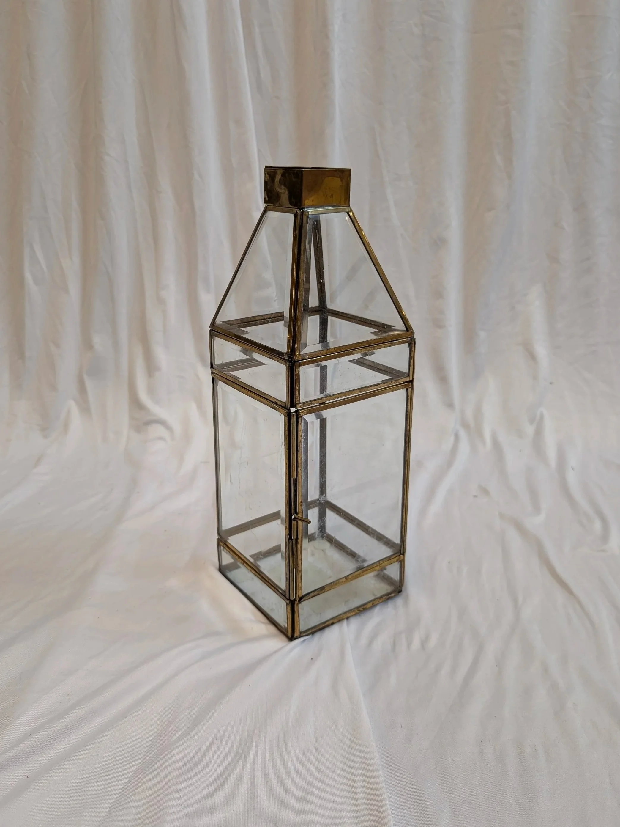 Gold Lanterns