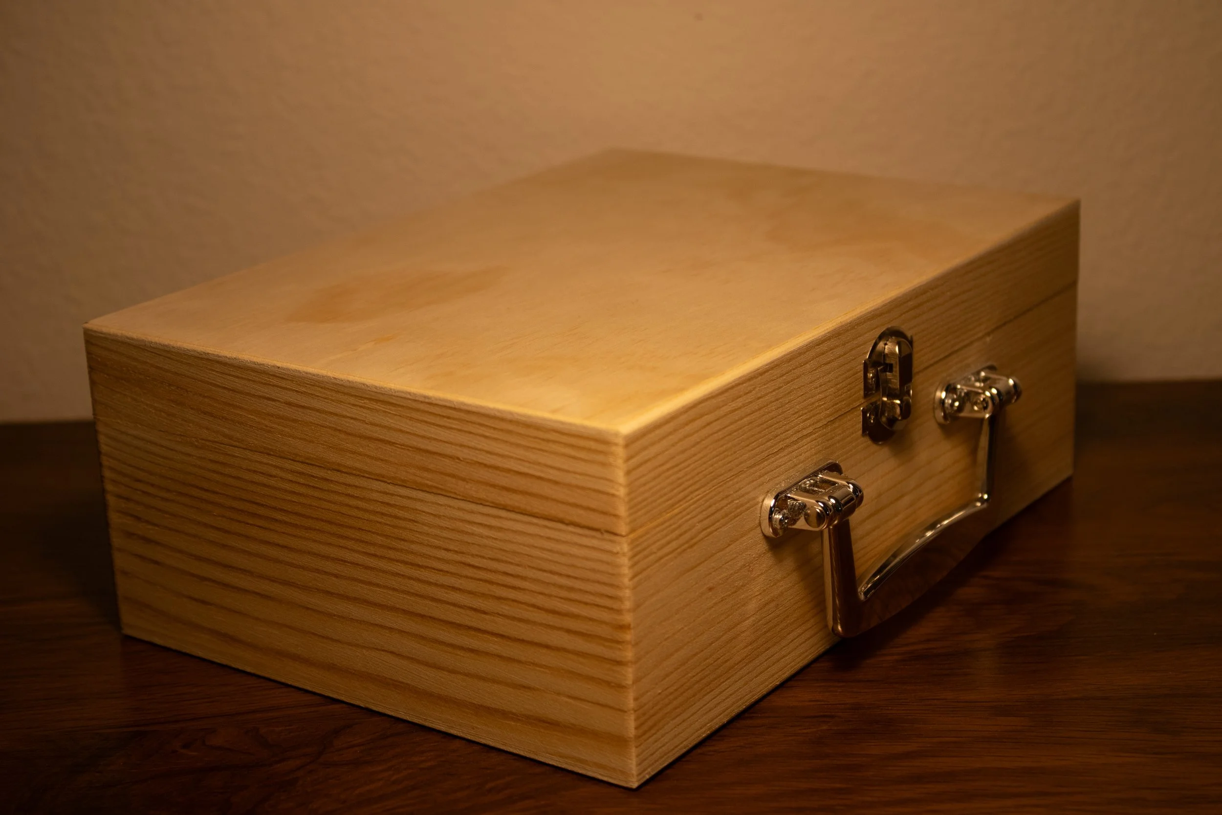 Handled Keepsake Box Side.jpg